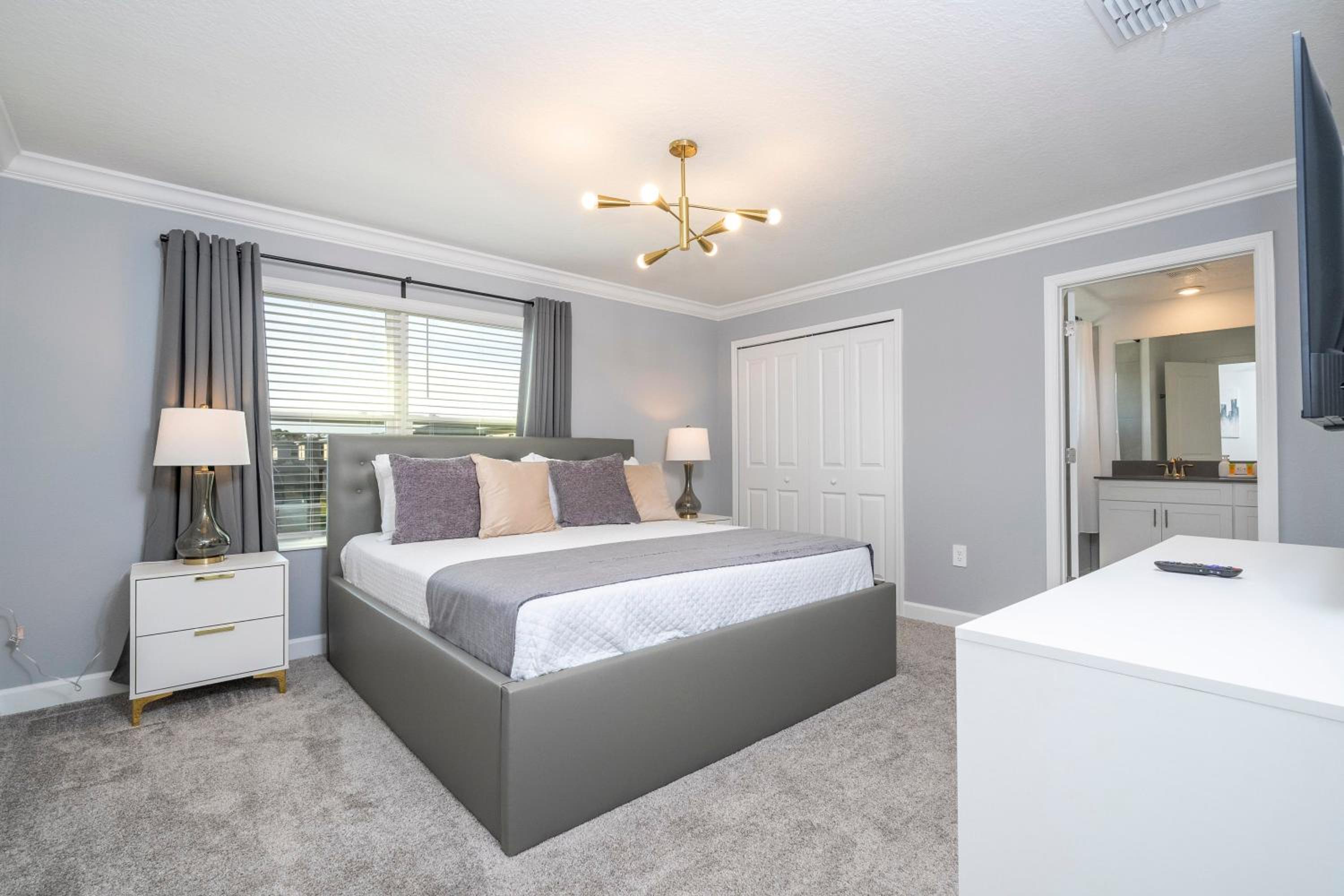 Stunning 4 Bd w Pool @ Storey Lake Resort 2613