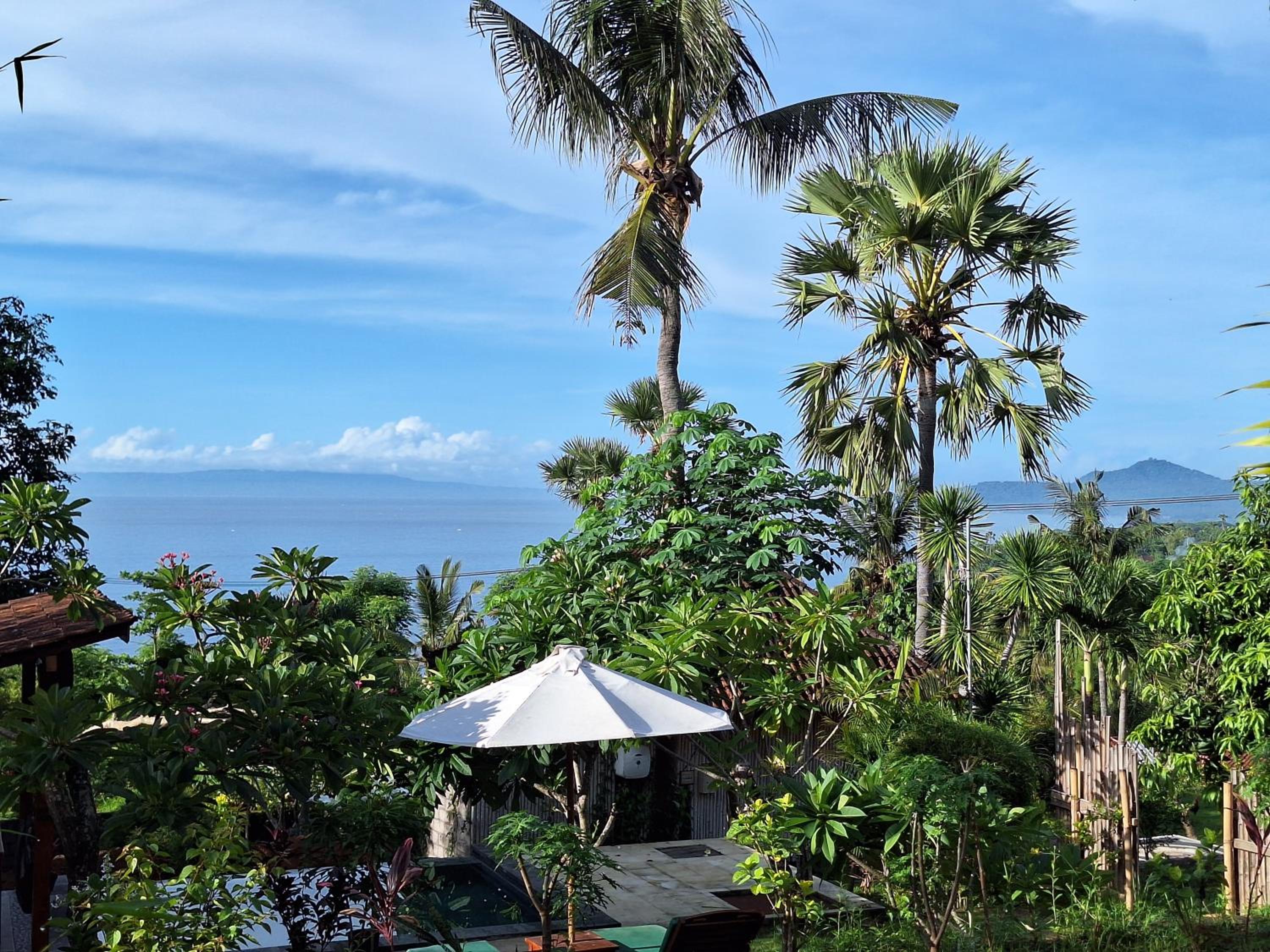 Frangipani Inn & Restaurant