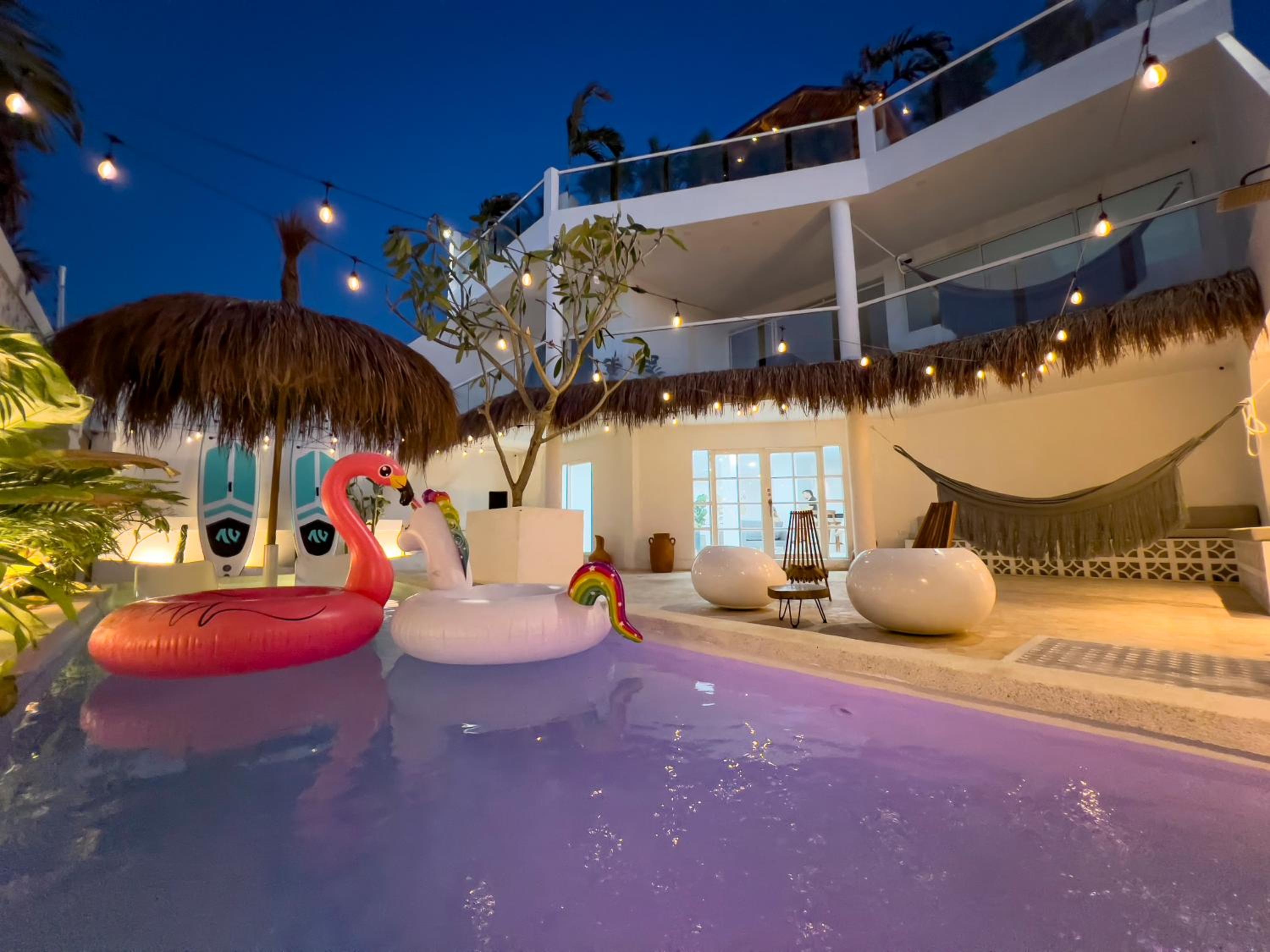 Hotel Hermosa vista al mar desde rooftop y a pocos metros de mar - Image 1