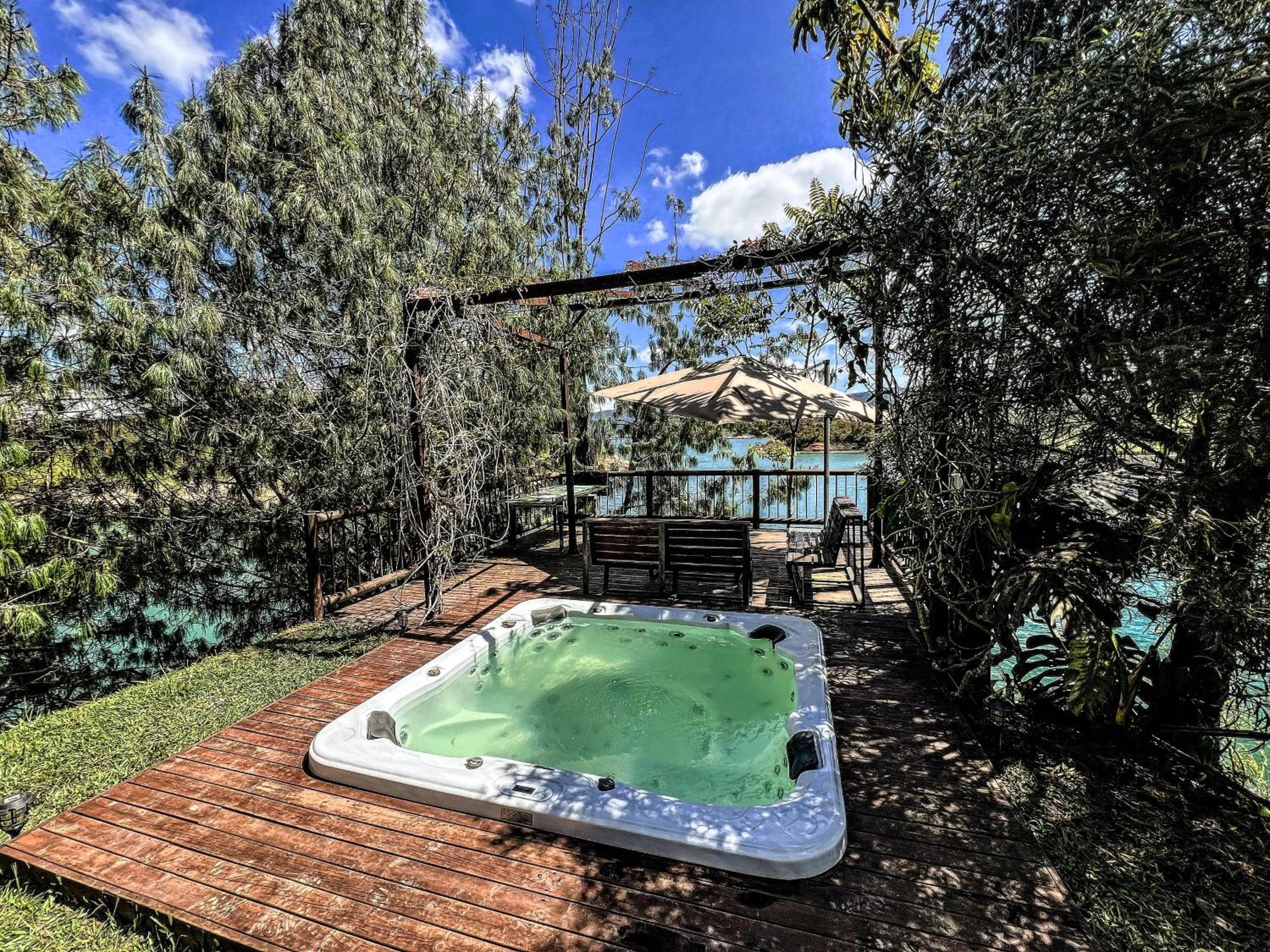 Tiny Lake House - Guatapé