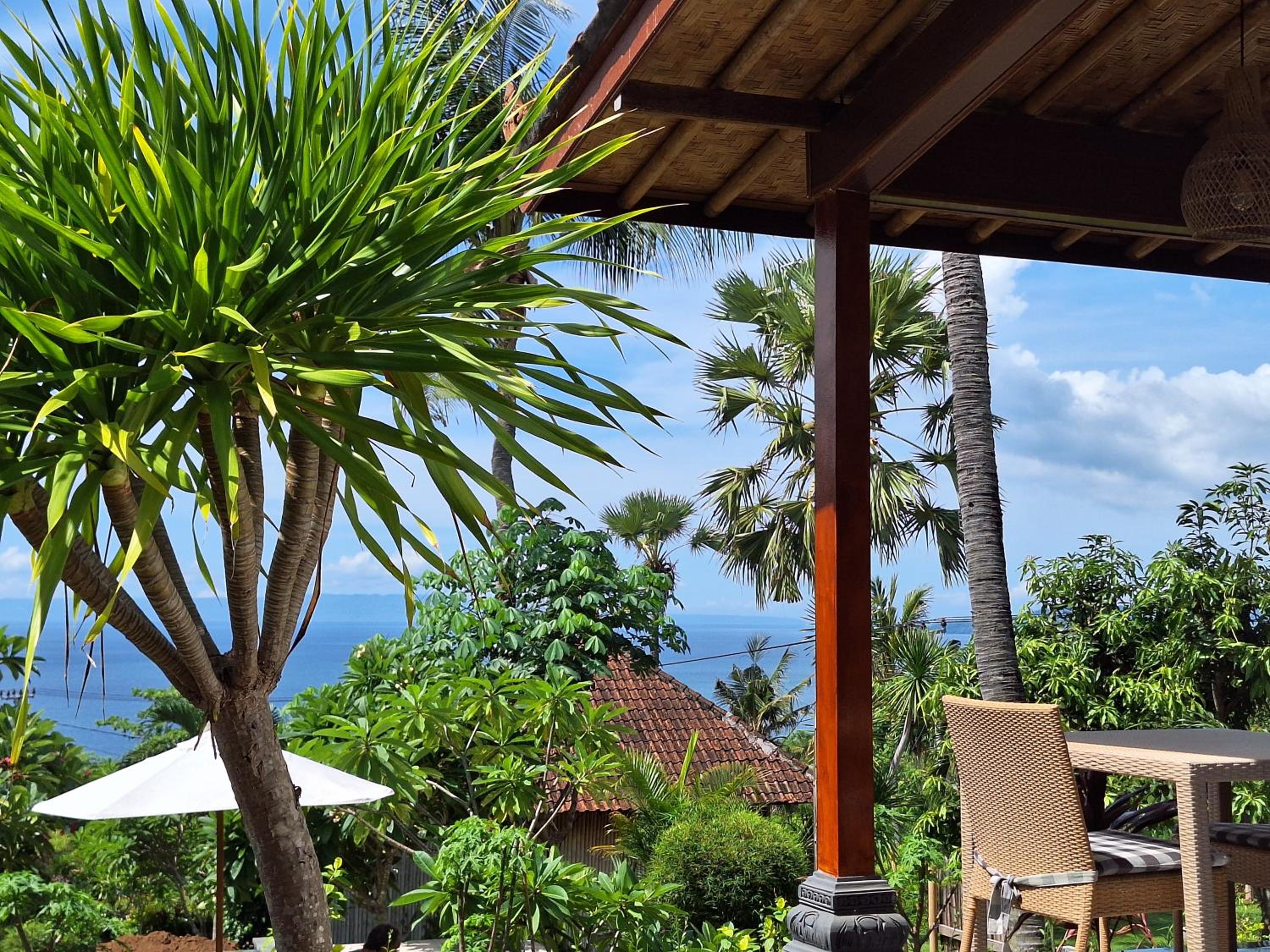 Frangipani Inn & Restaurant
