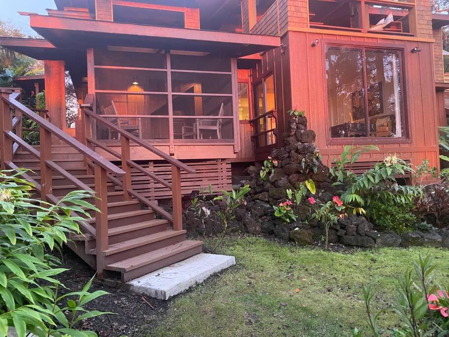 Private and Quiet Guest Apt in Hawaii Cloud Forest view 5