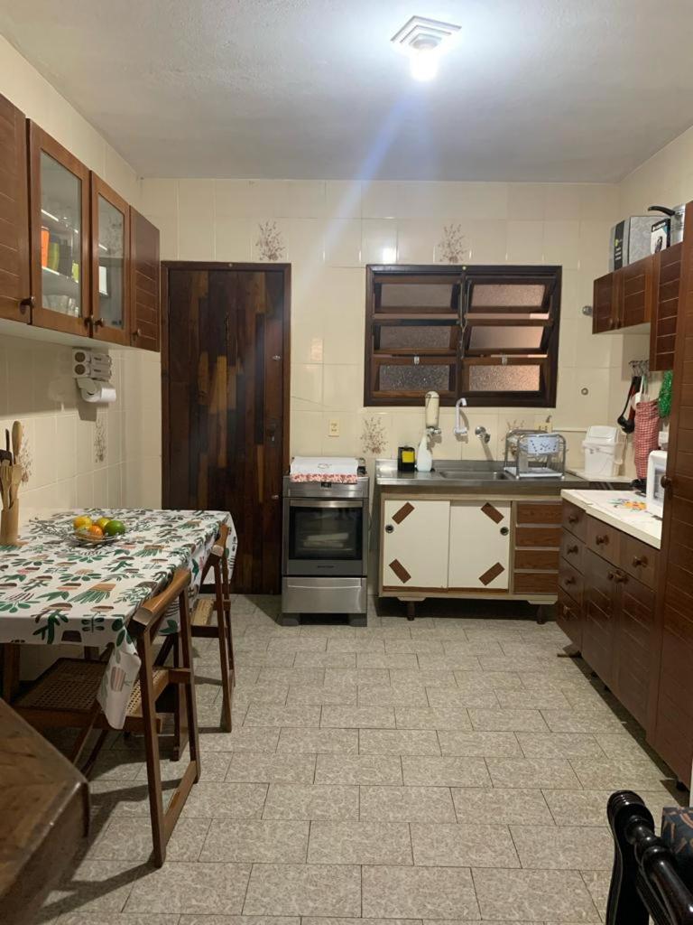 Casa Praia de Maranduba, Ubatuba 300 metros da praia