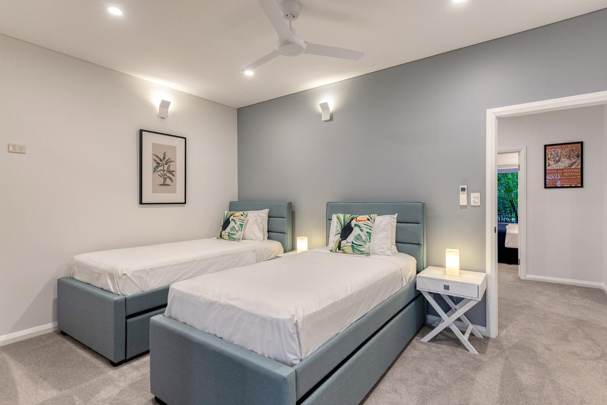 Villa 3 @ Chez Willow, 2 mins to Four Mile Beach