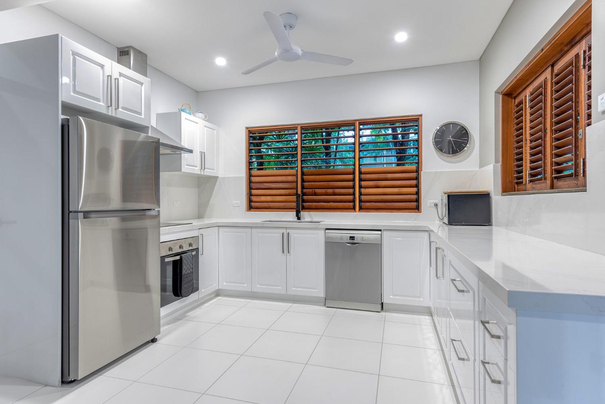 Villa 3 @ Chez Willow, 2 mins to Four Mile Beach