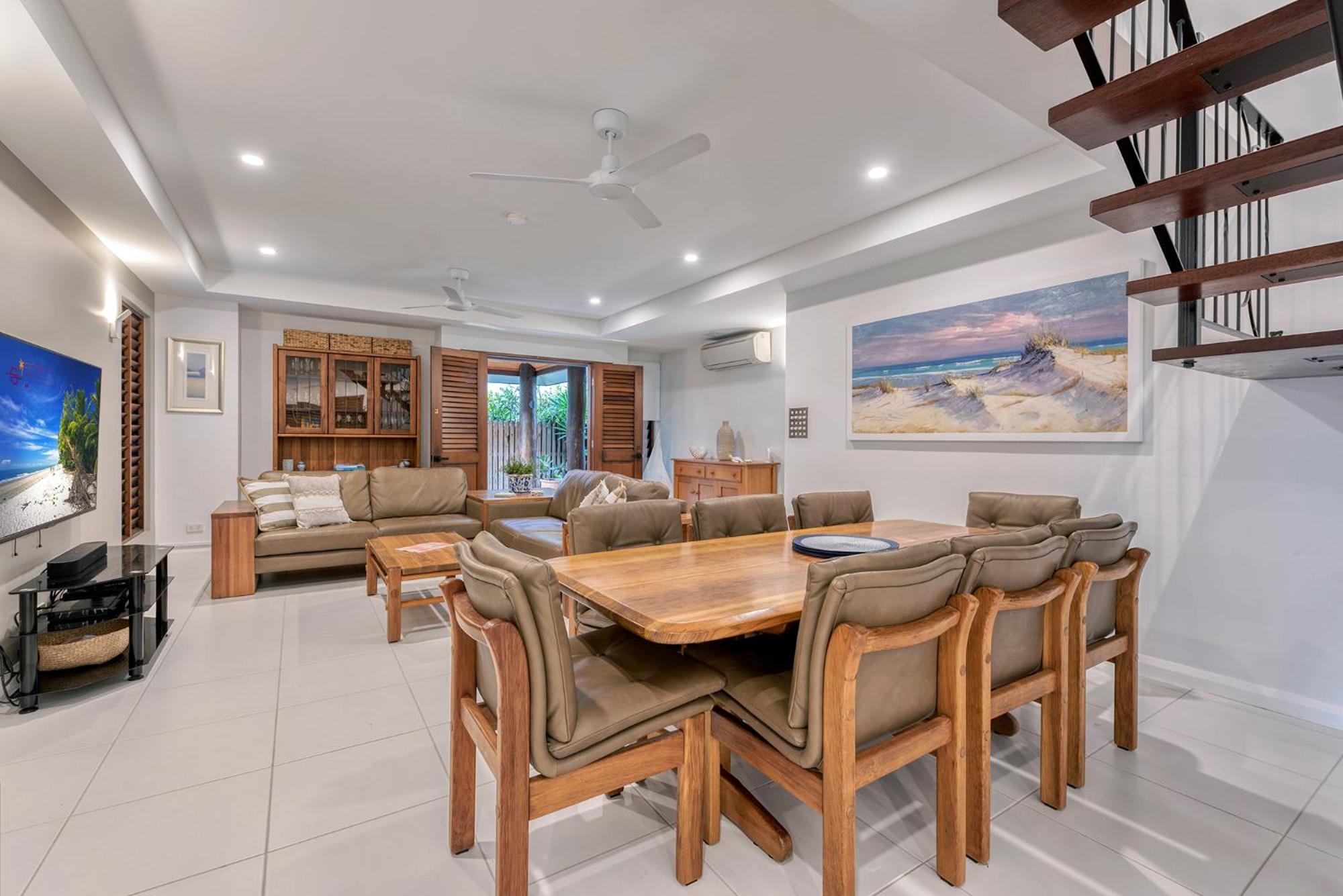 Villa 3 @ Chez Willow, 2 mins to Four Mile Beach
