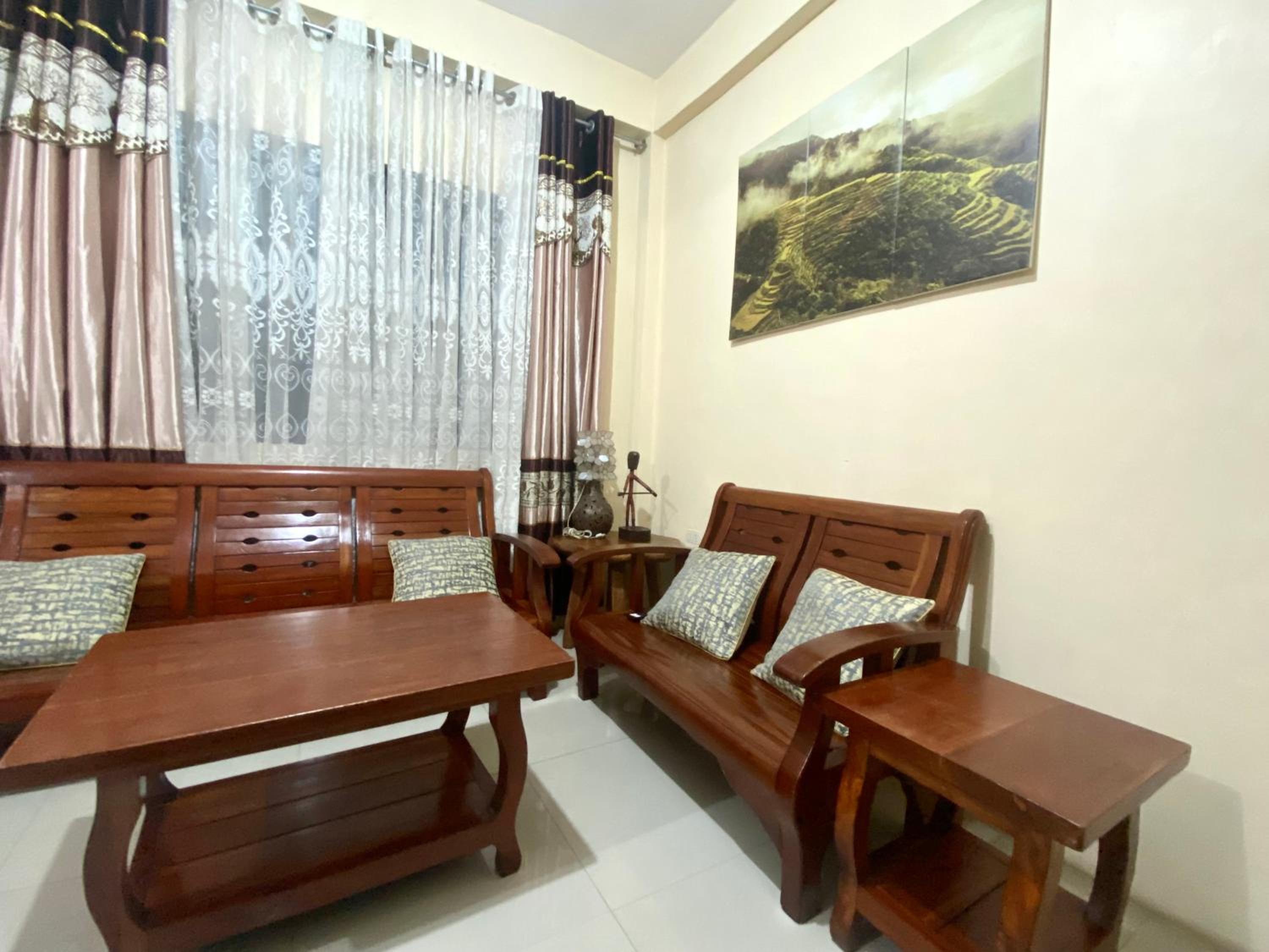 Backpackers hostel and transient house