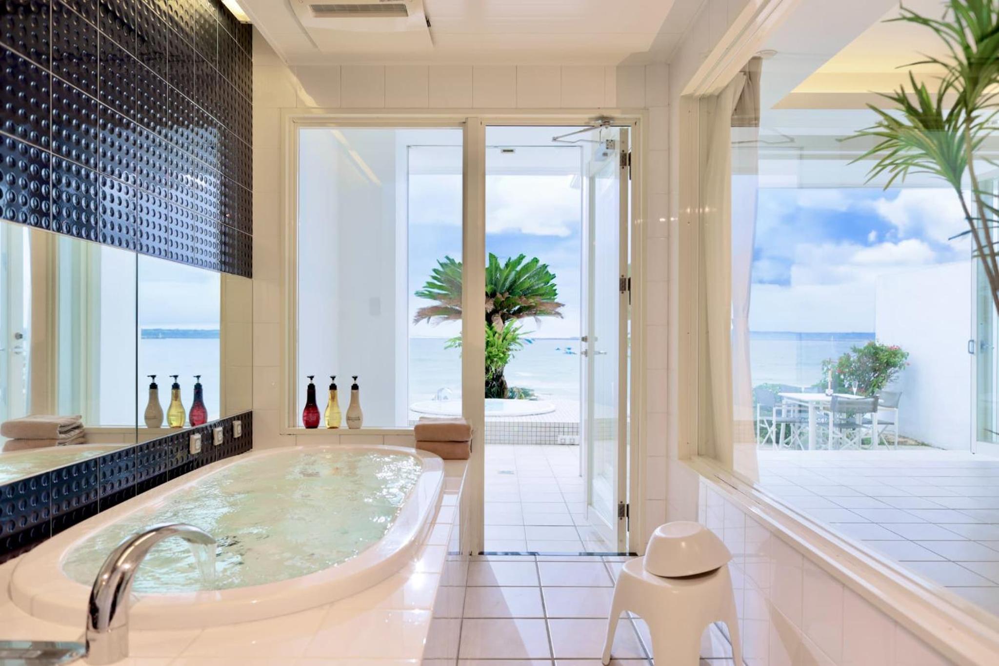 Crystal Villa Miyakojima Sunayama Beach