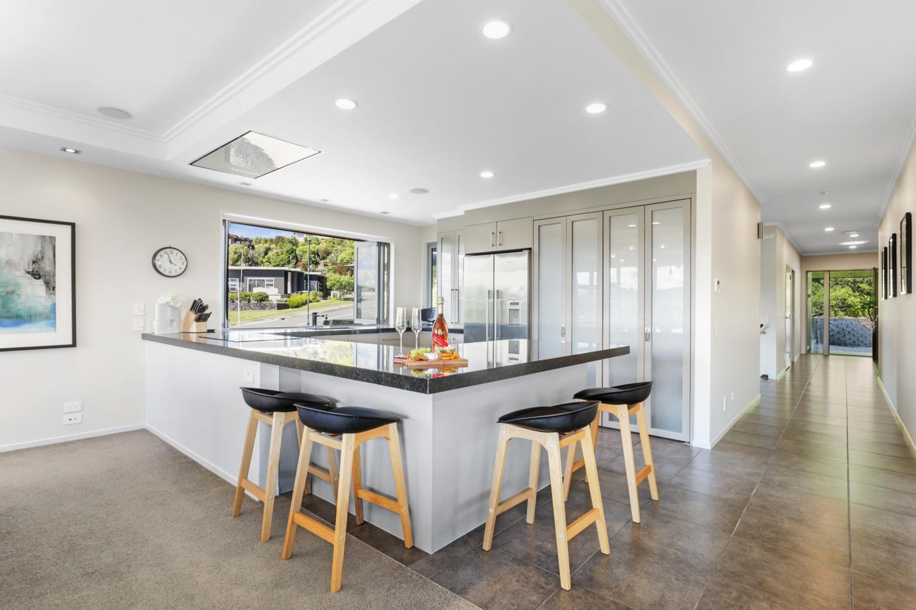 Eagles Nest - Kinloch view 4