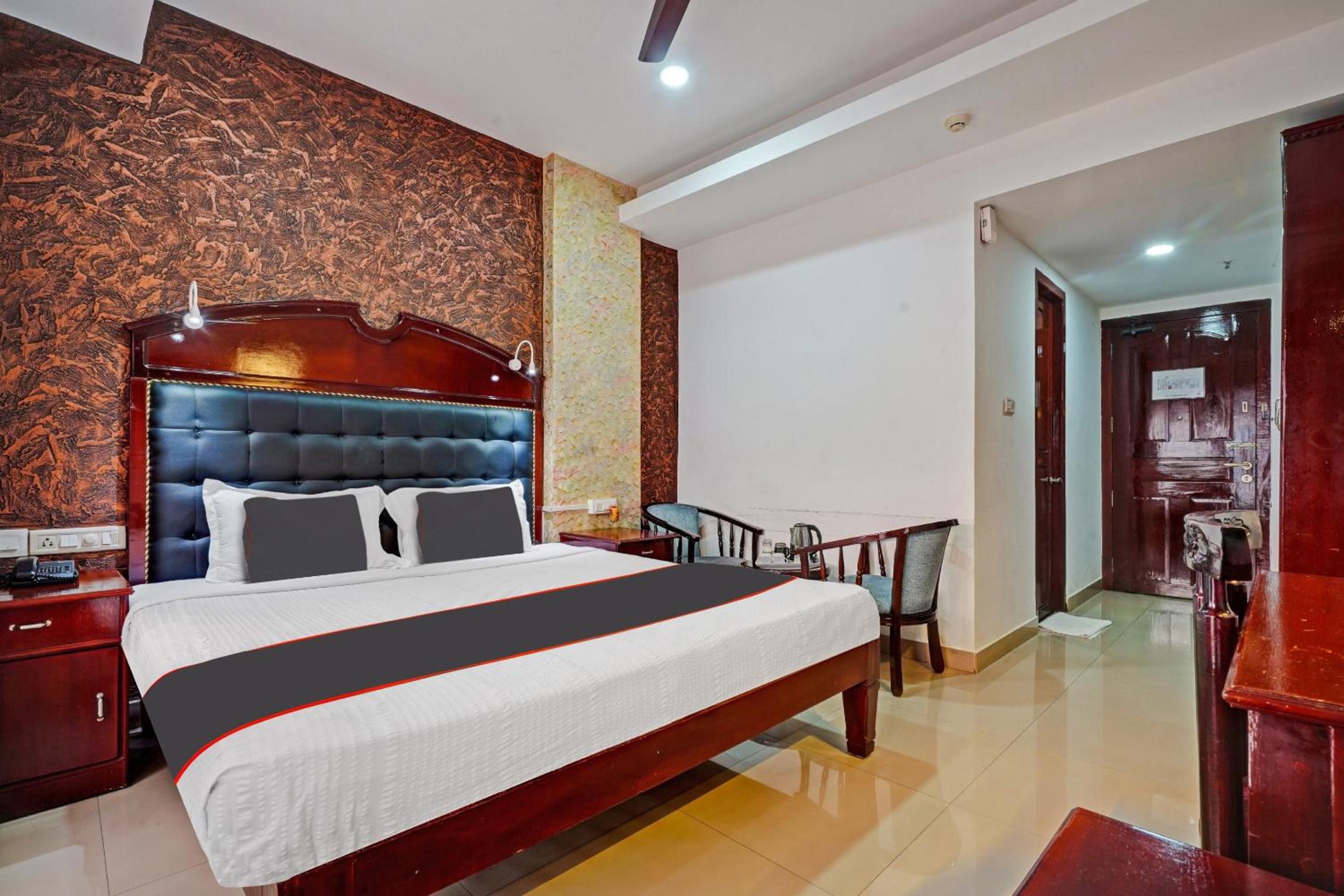 Collection O Chalakudy Hotels