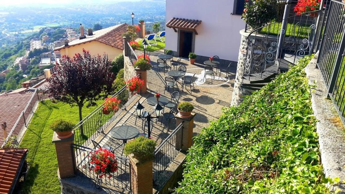 Villa dei Fantasmi view 2
