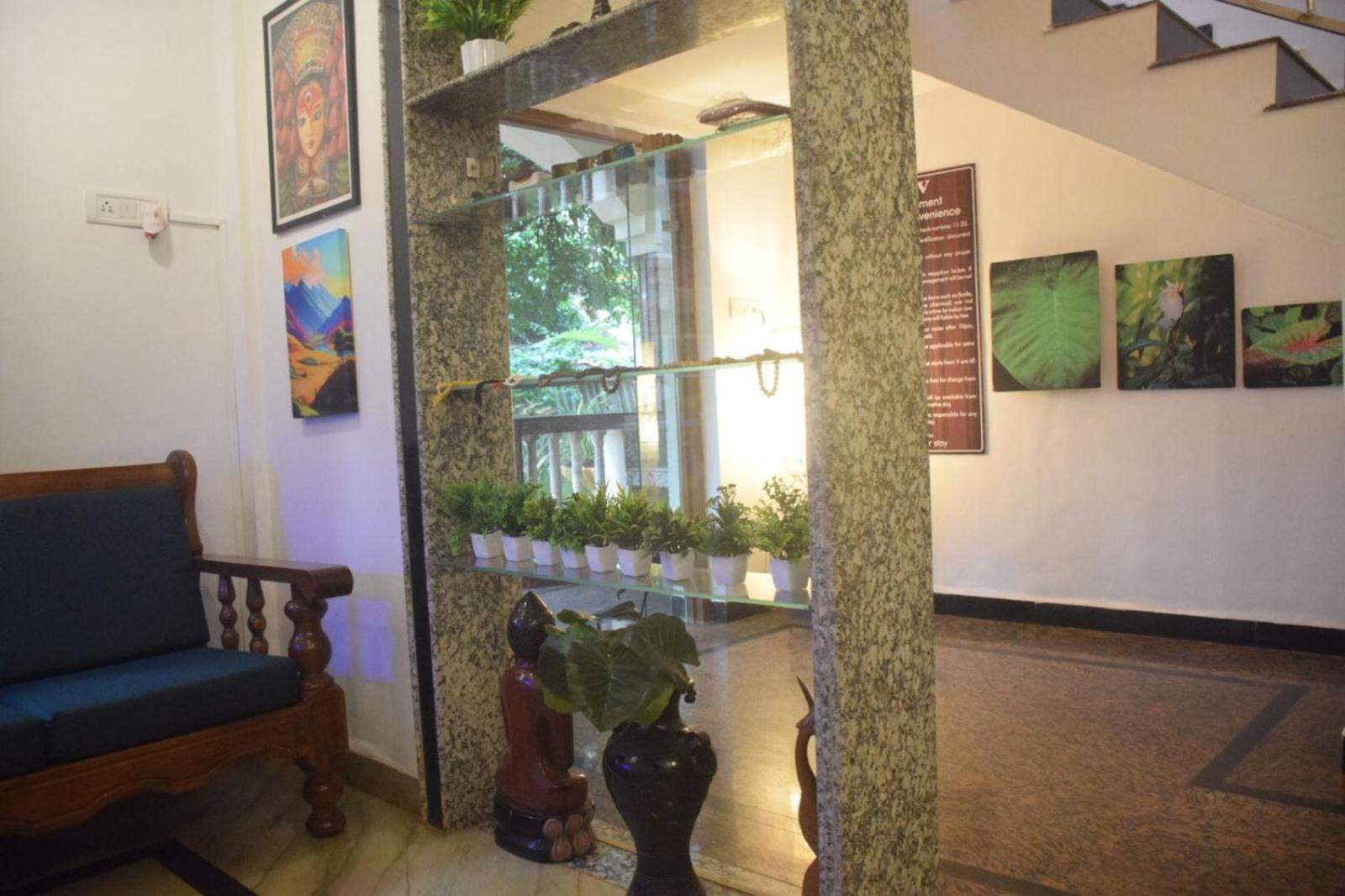 Laliguras Villa Beachside Escape - 100m from Candolim Beach view 2