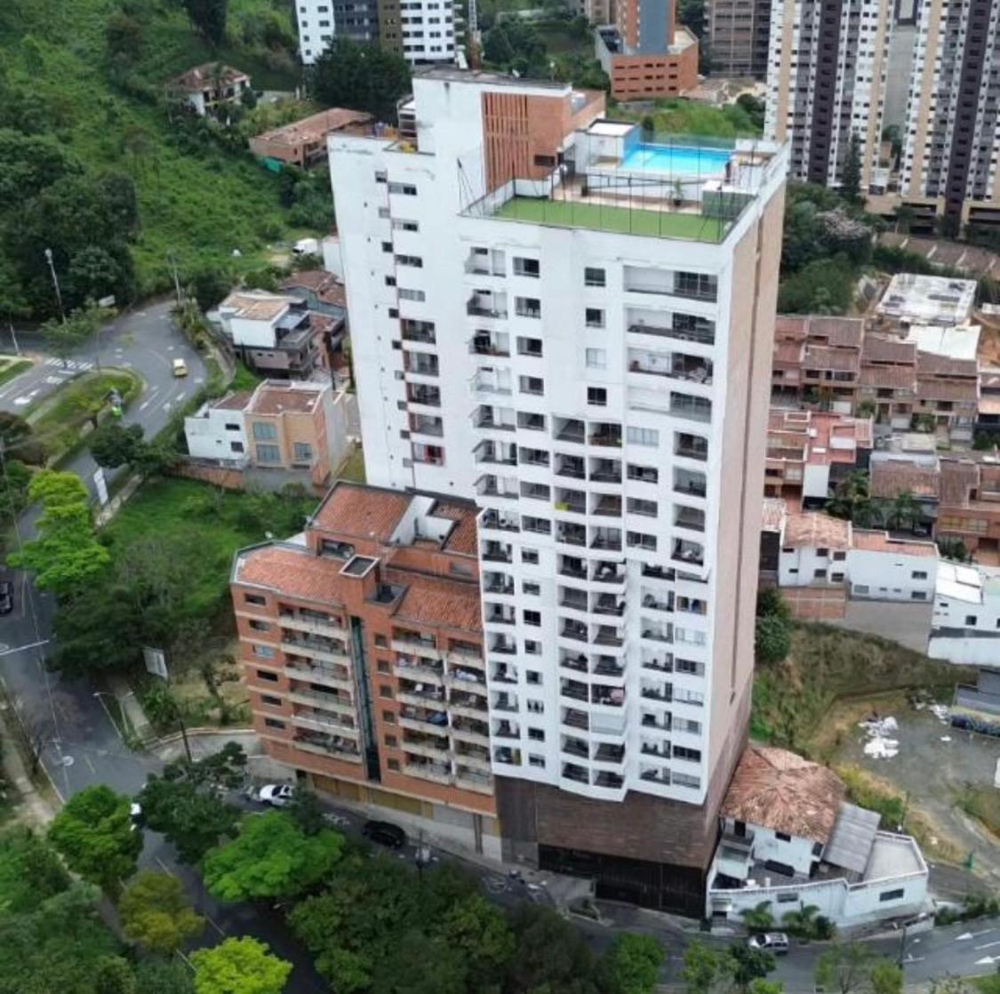 Hermoso Aparta suite con ingreso privado Piscina turco y gimnasio