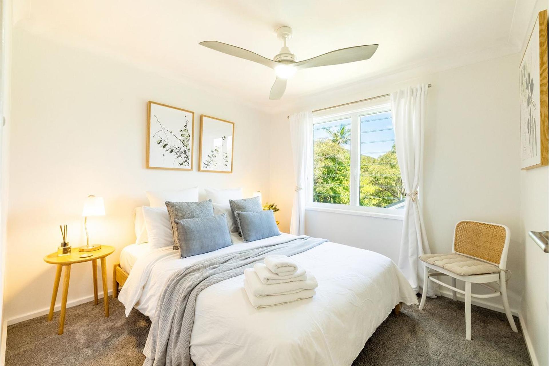 Compass Rose, 95 Ronald Avenue- Wifi, Aircon, Boat Parking, Linen
