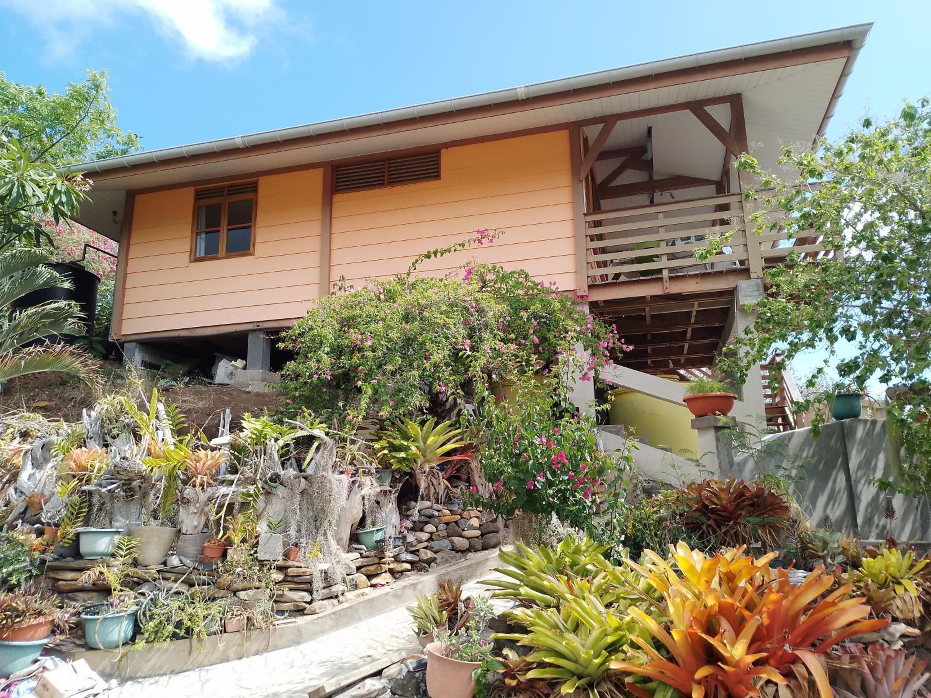 Résidence Tamaumia - Bungalow view 5