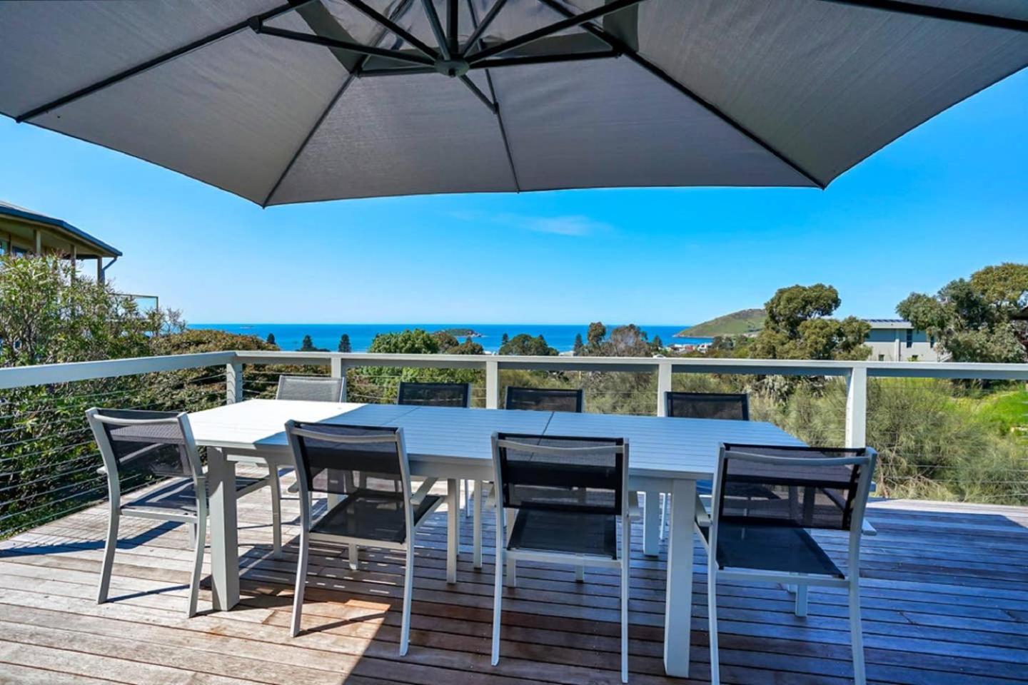 Uninterrupted Views Encounter Bay - BYO Linen