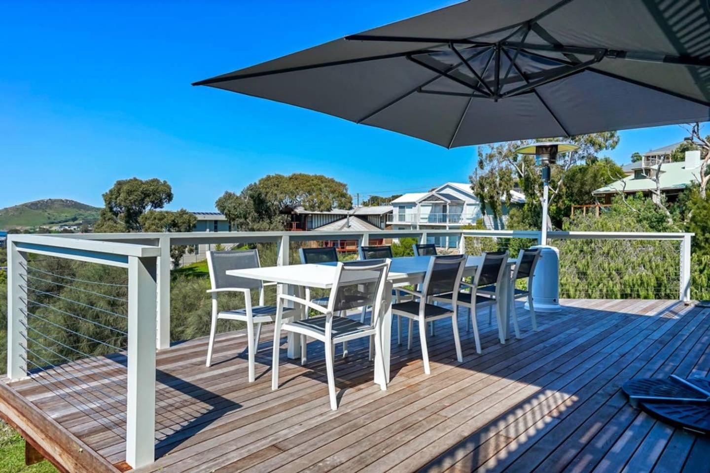 Uninterrupted Views Encounter Bay - BYO Linen