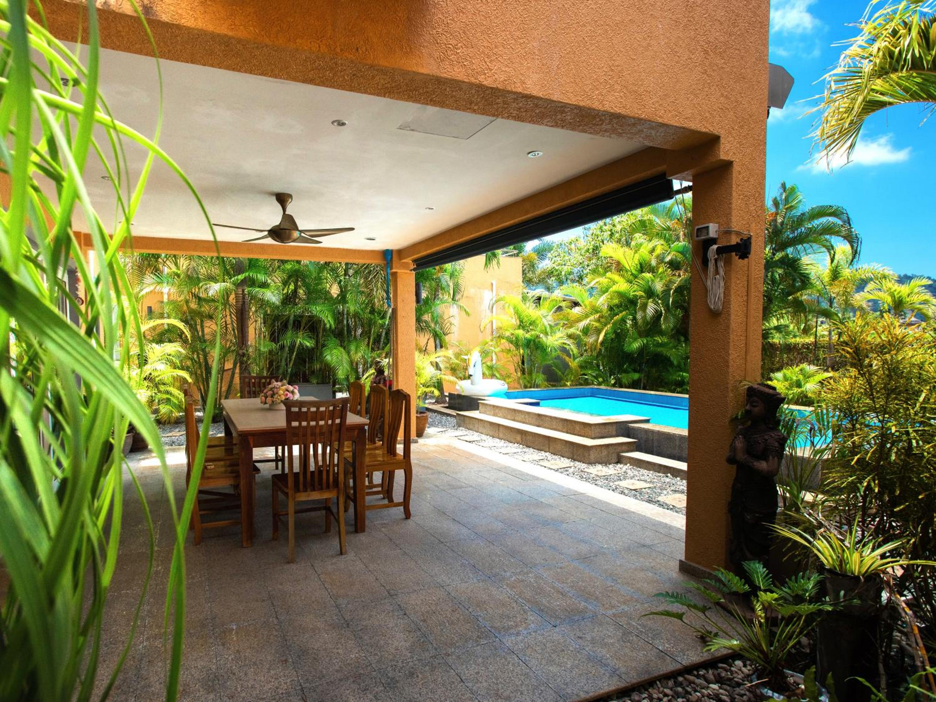 Pool Villa Mali view 2