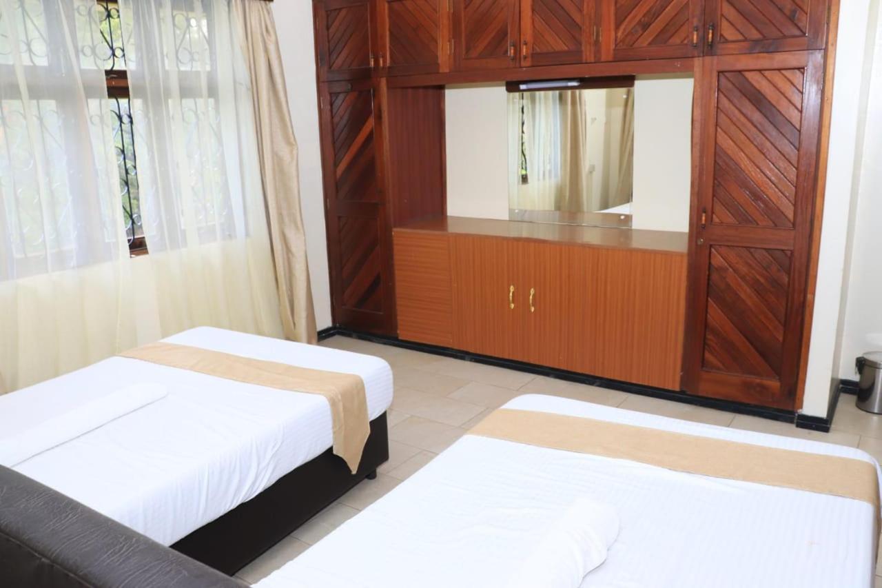 Swahili House Mweru villa view 2