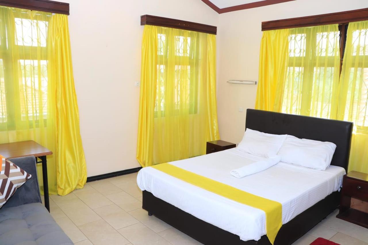 Swahili House Mweru villa view 4