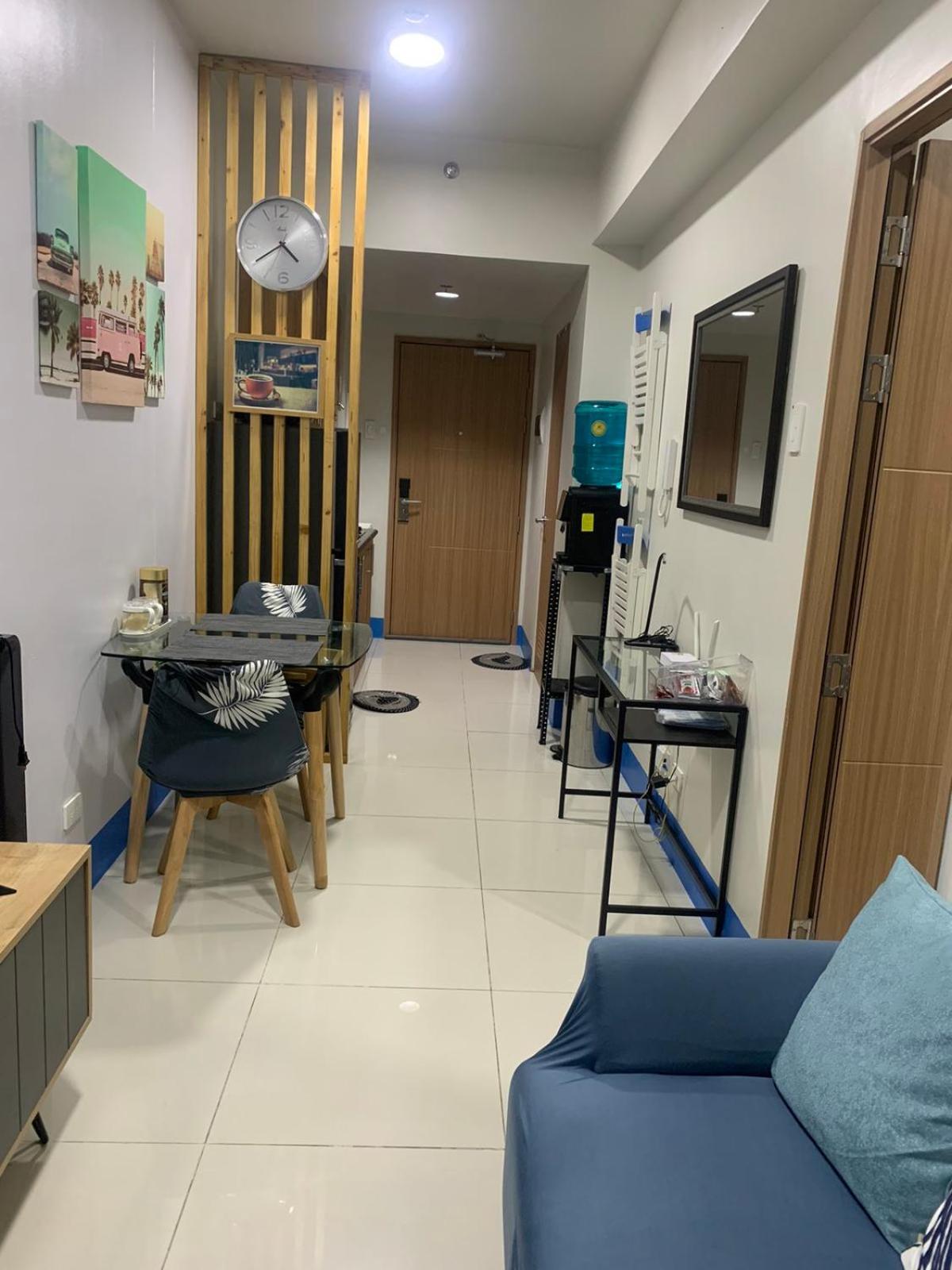 Adorable 1BR Suite in Shore 3 Residences view 4