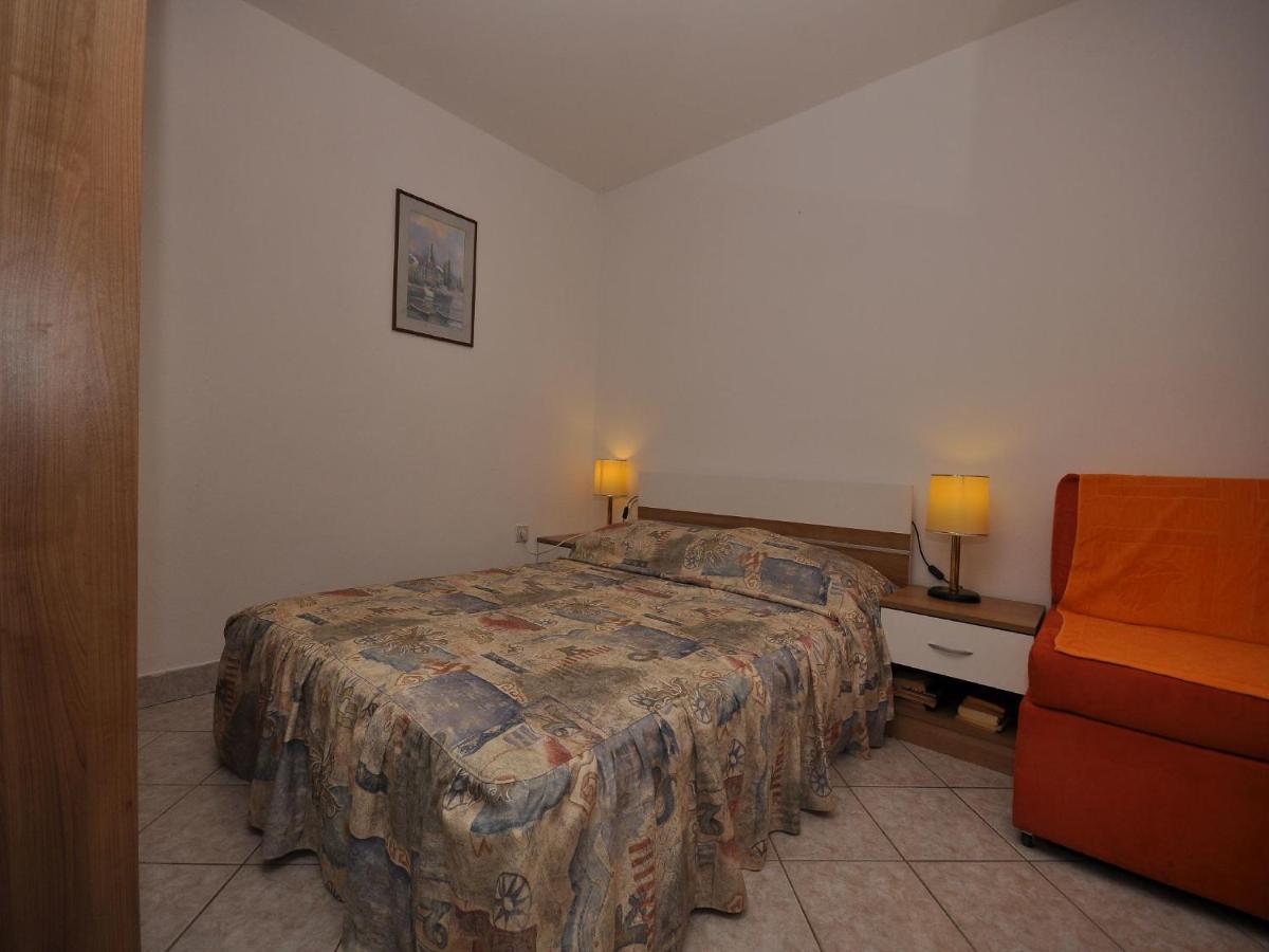 Apartments MIra 645 view 5