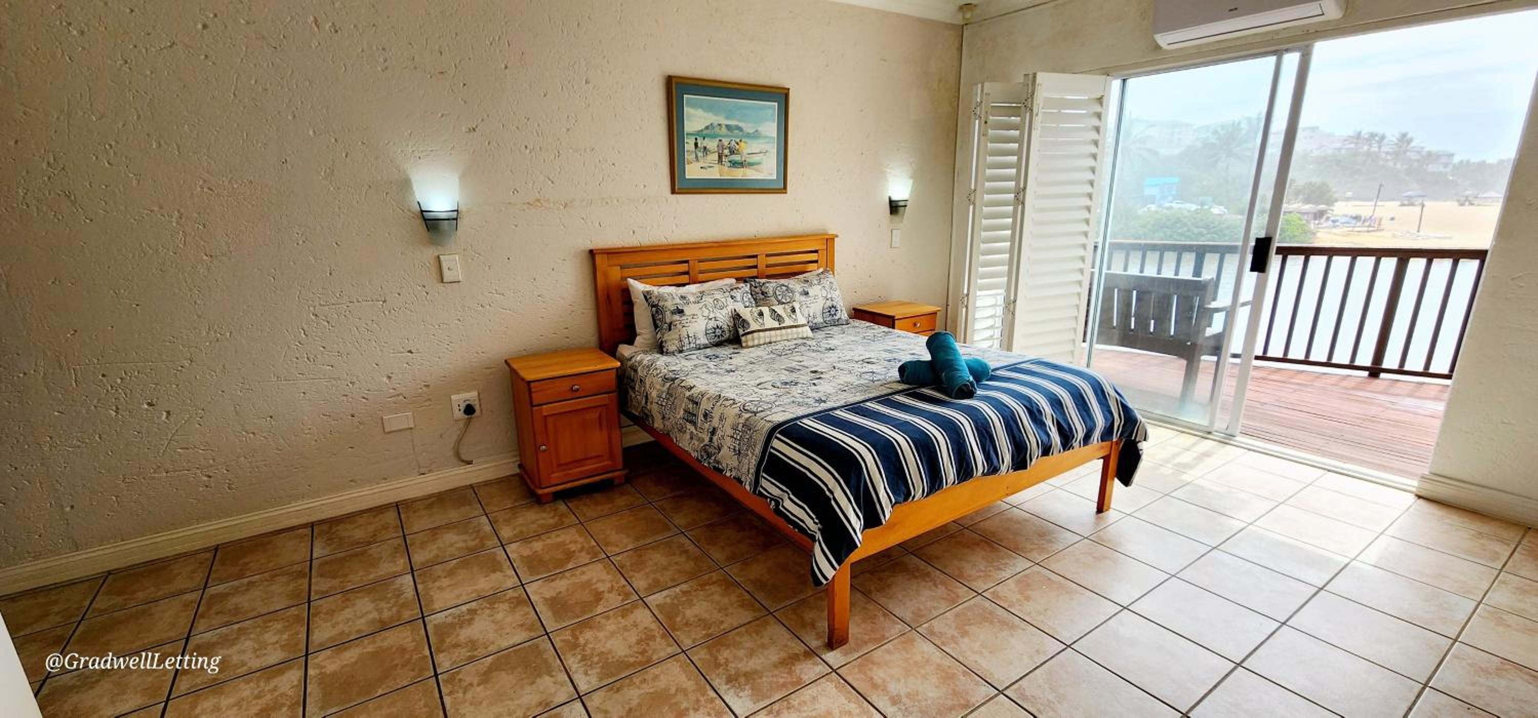 Inn on the Sea 4-Sleeps 8-On Ramsgate main beach!