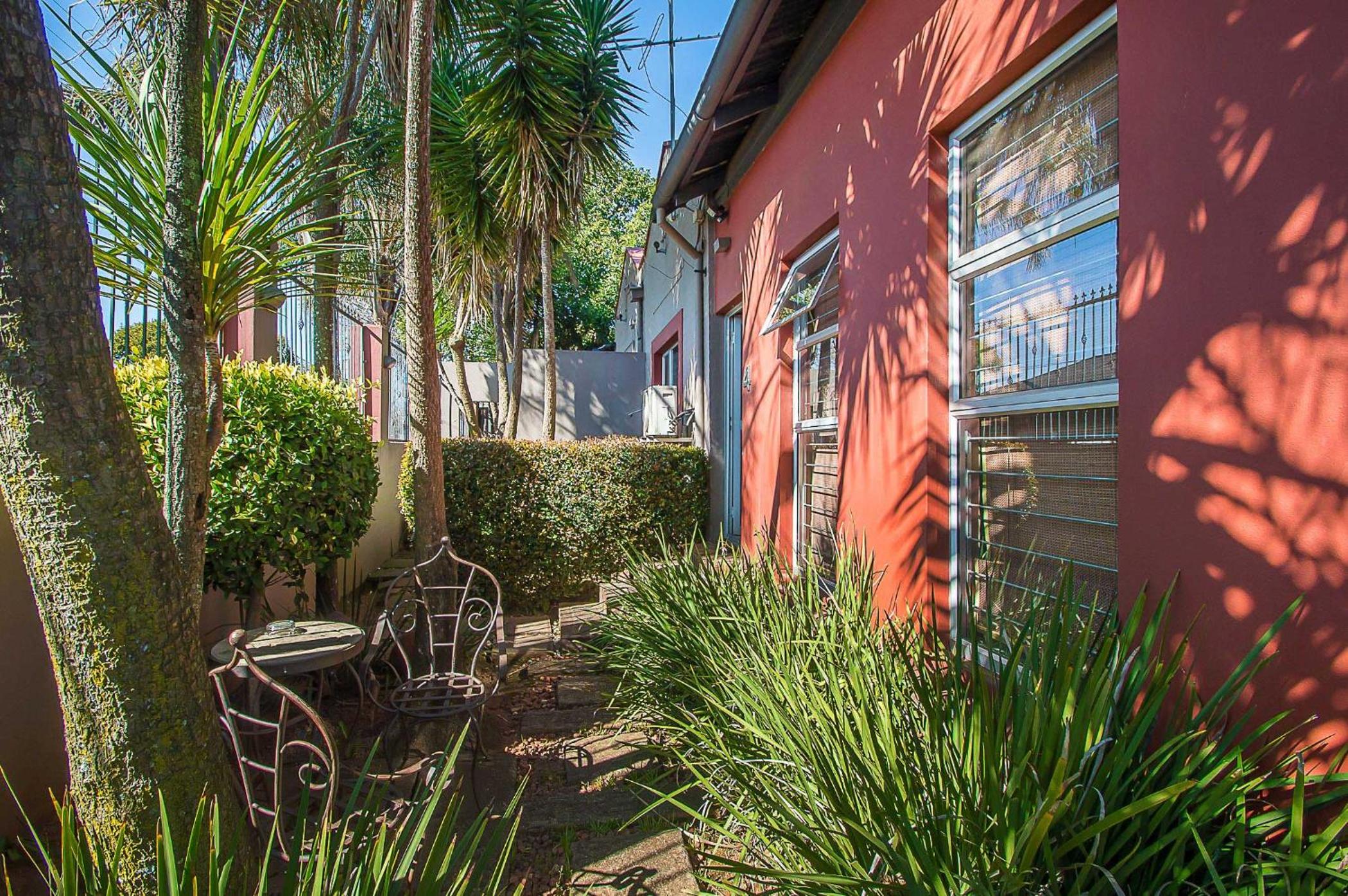 Saffron Guest House