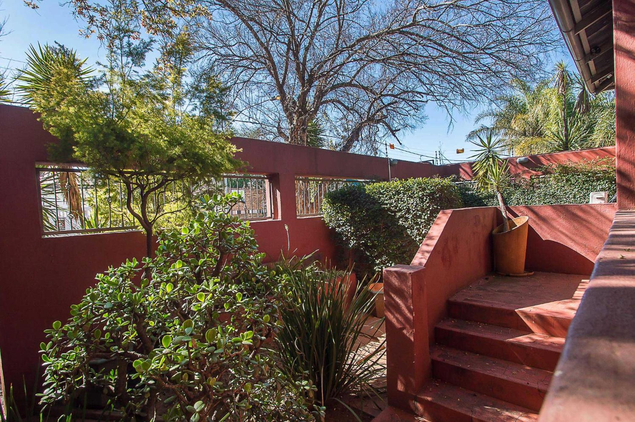 Saffron Guest House