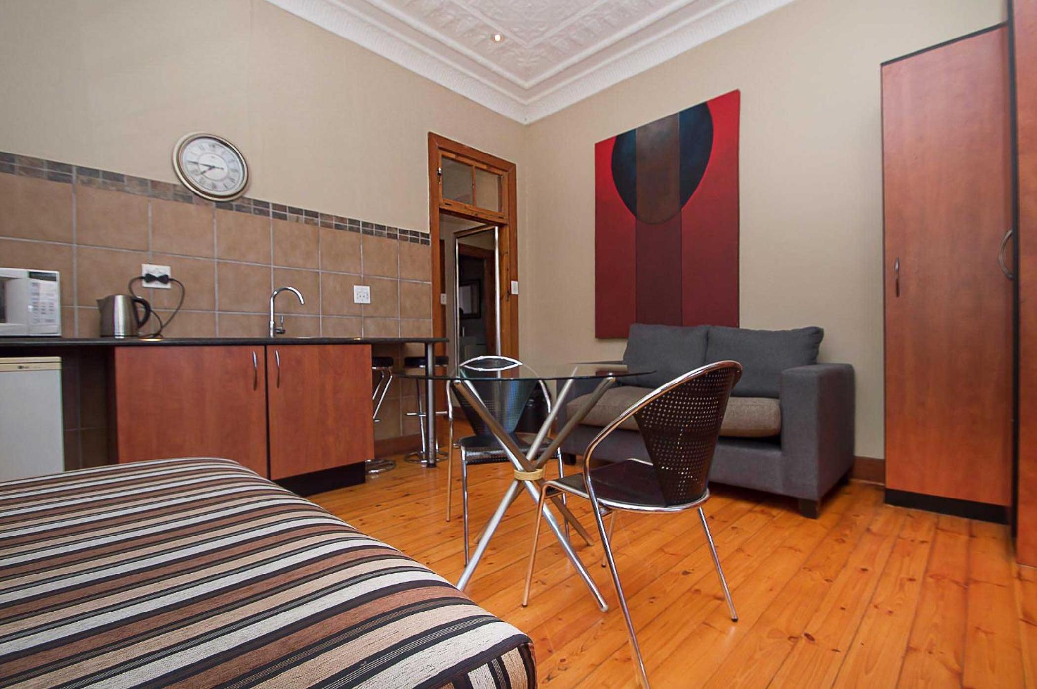 Saffron Guest House