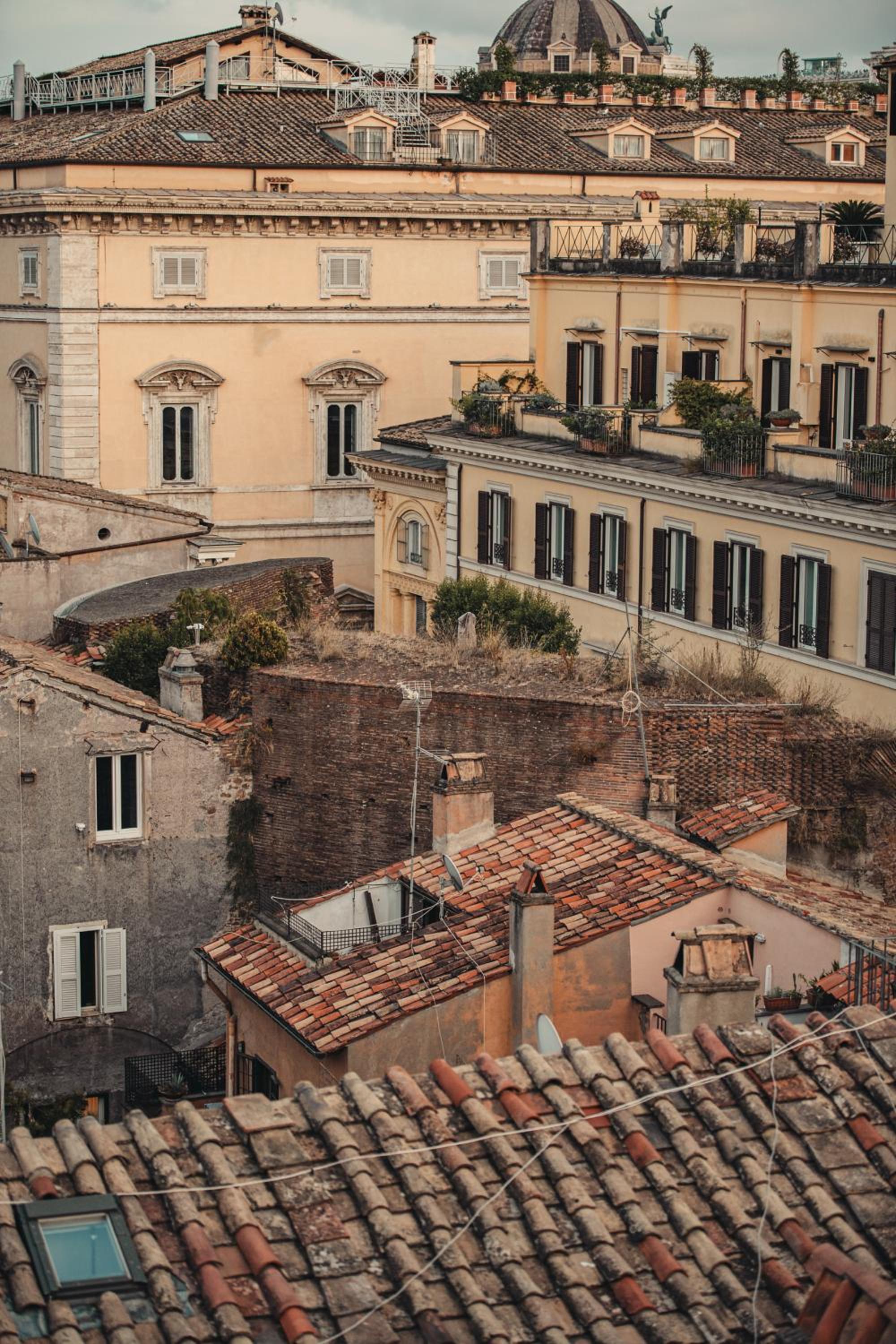 The Vista Rooms & Terrace