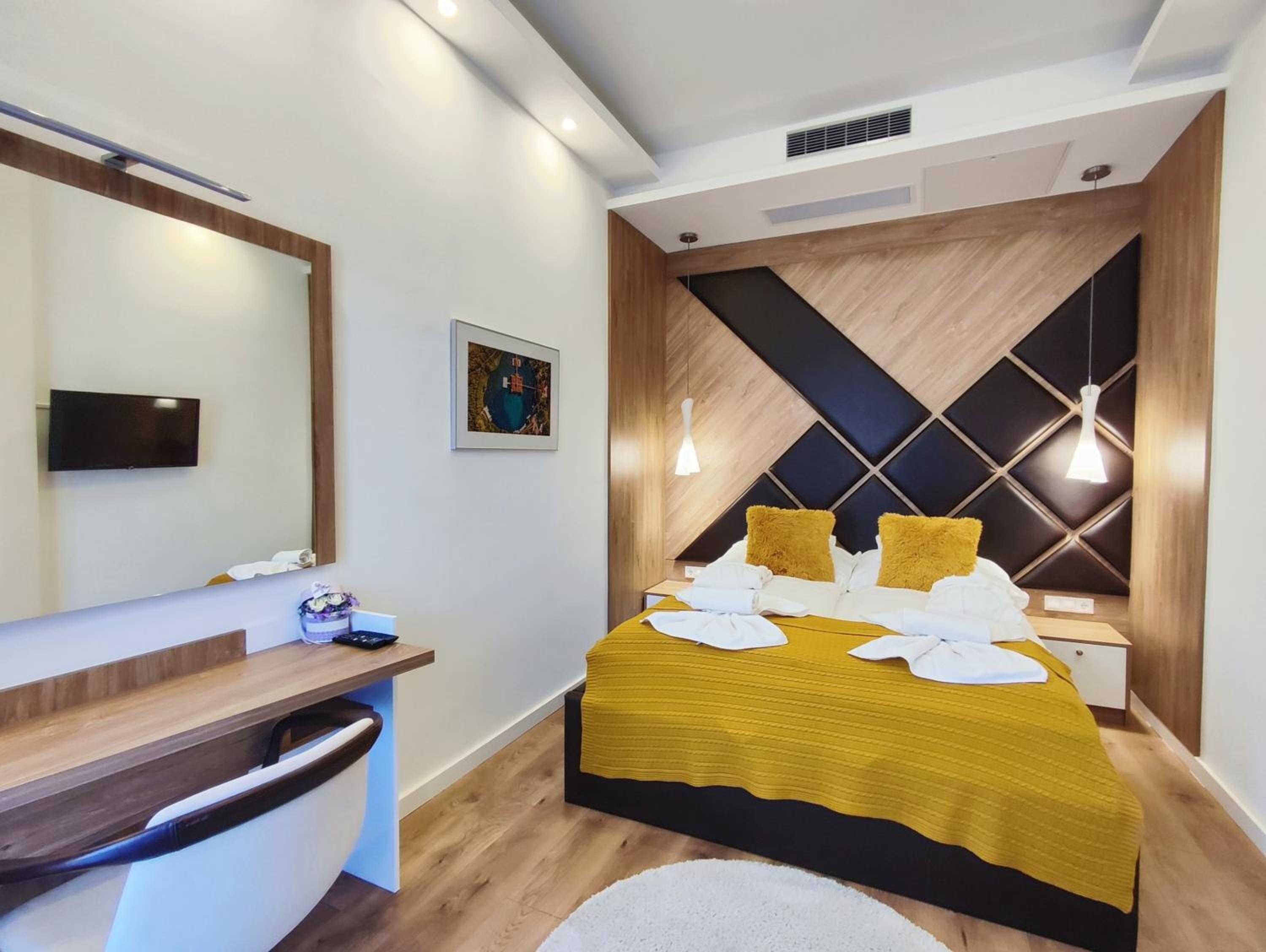 Spa Residence Carbona Water Lily Apartment view 4