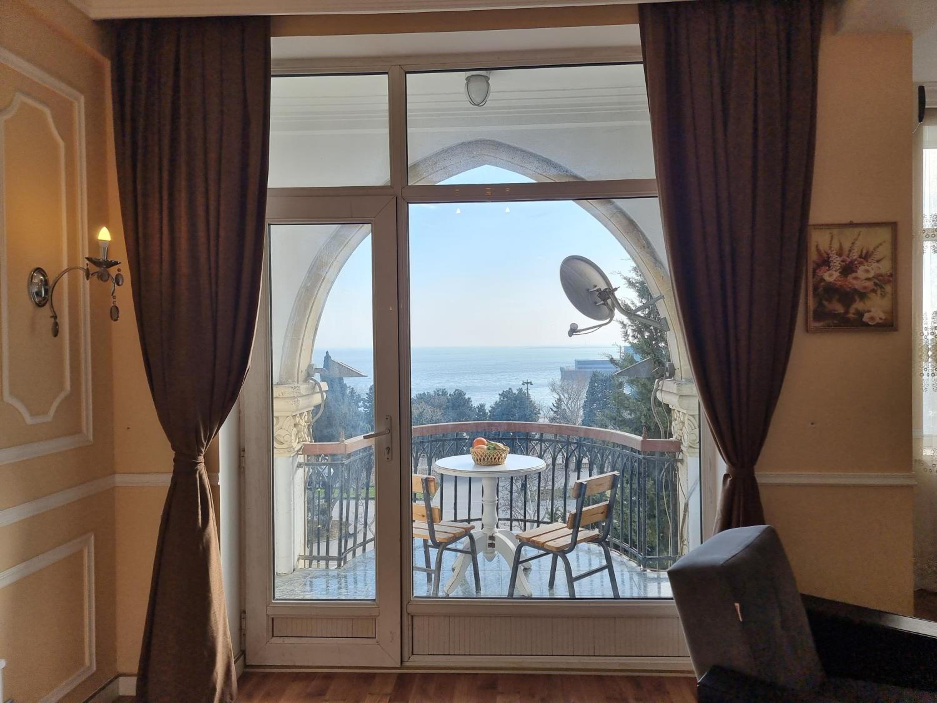 Maiden sea view