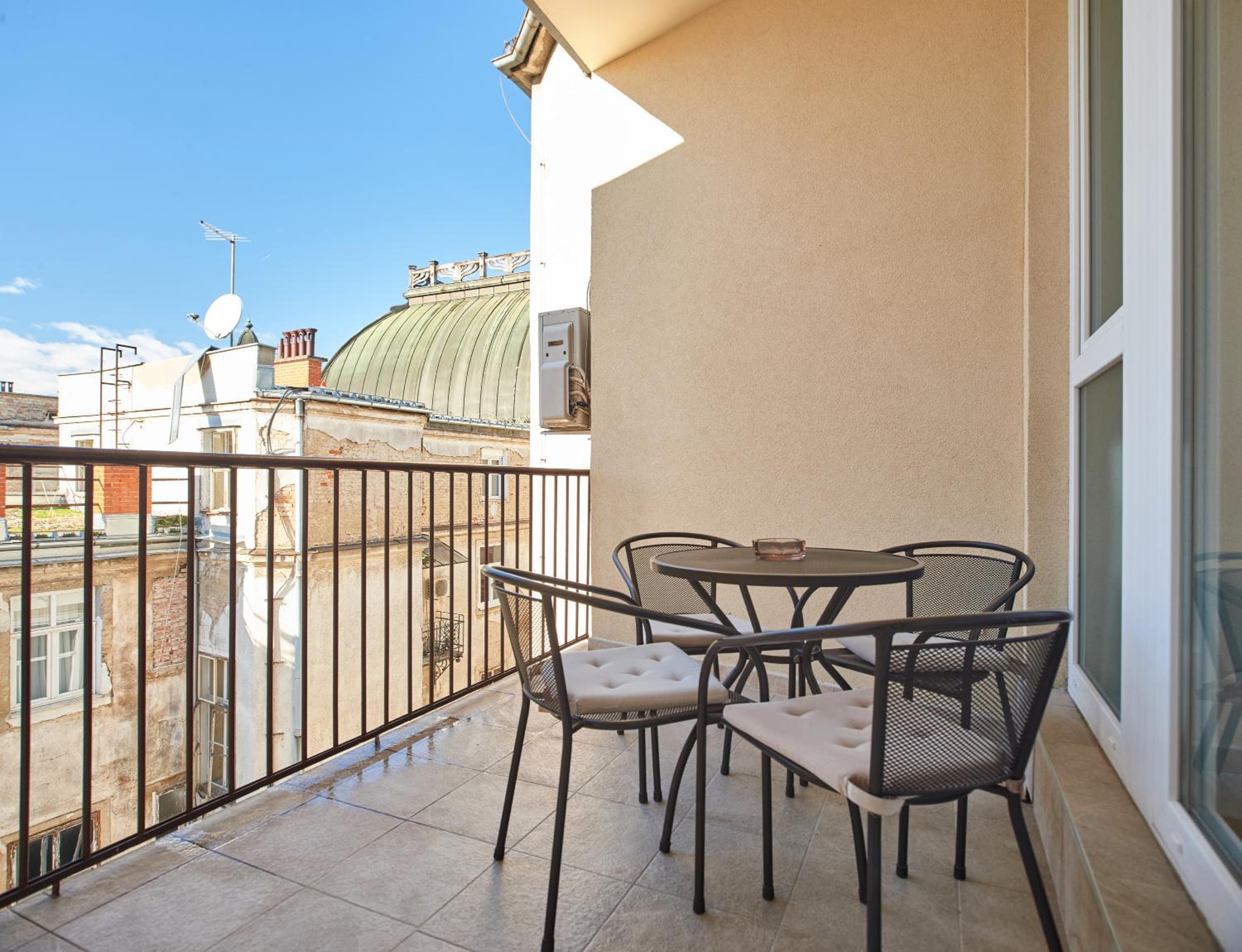 balance & terrace