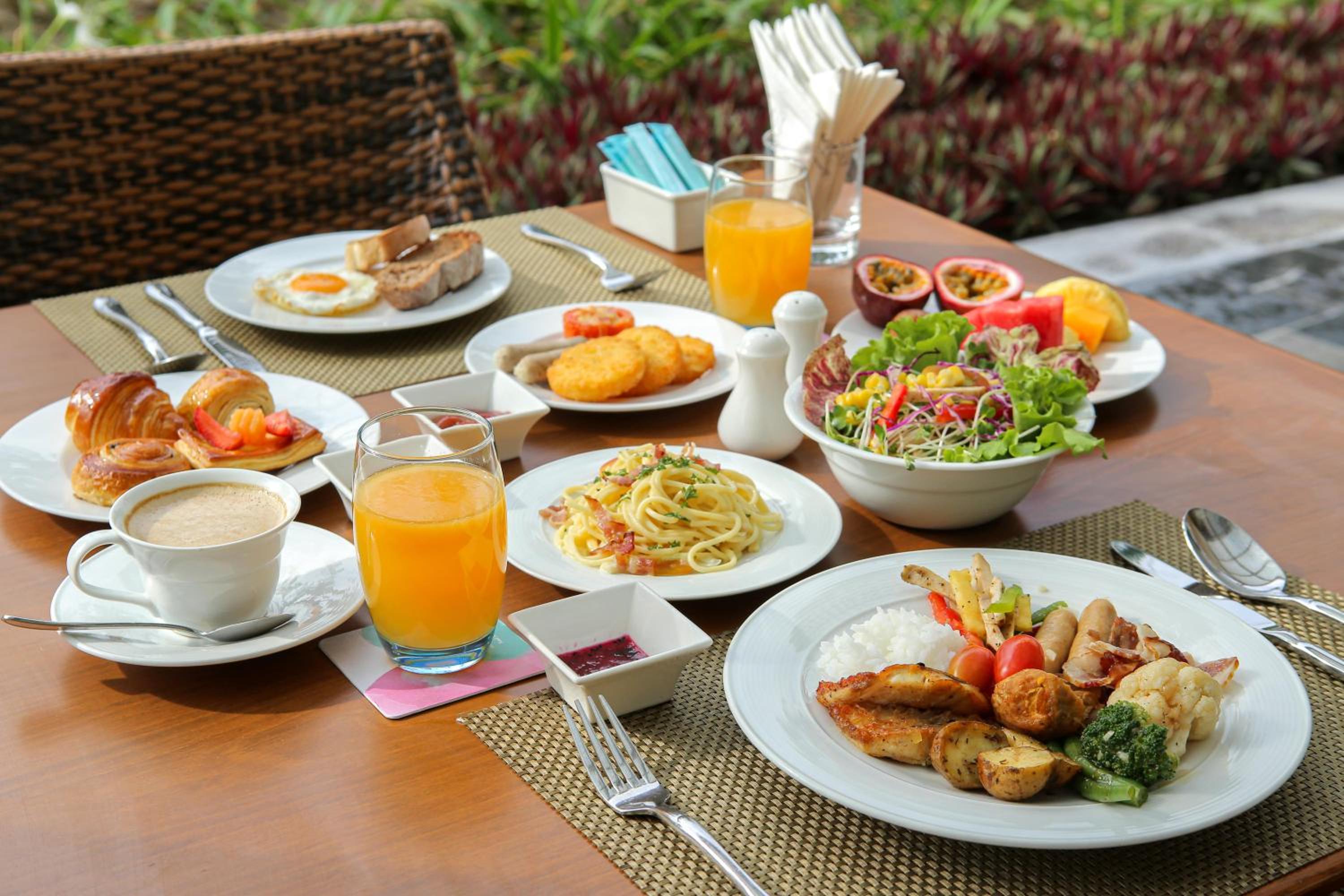 Meliá Danang Beach Resort