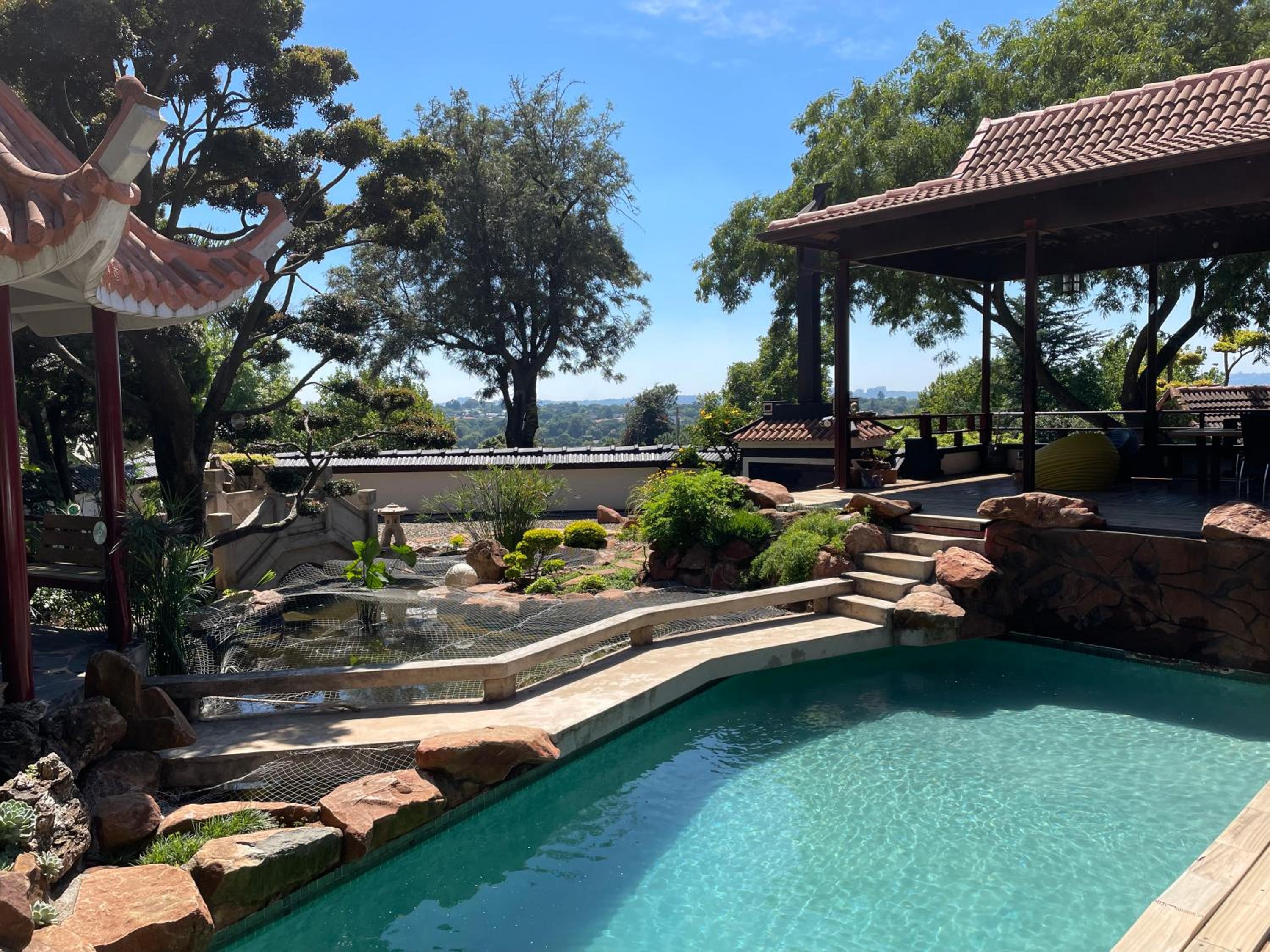 Oasis On Lily with OWN Pool