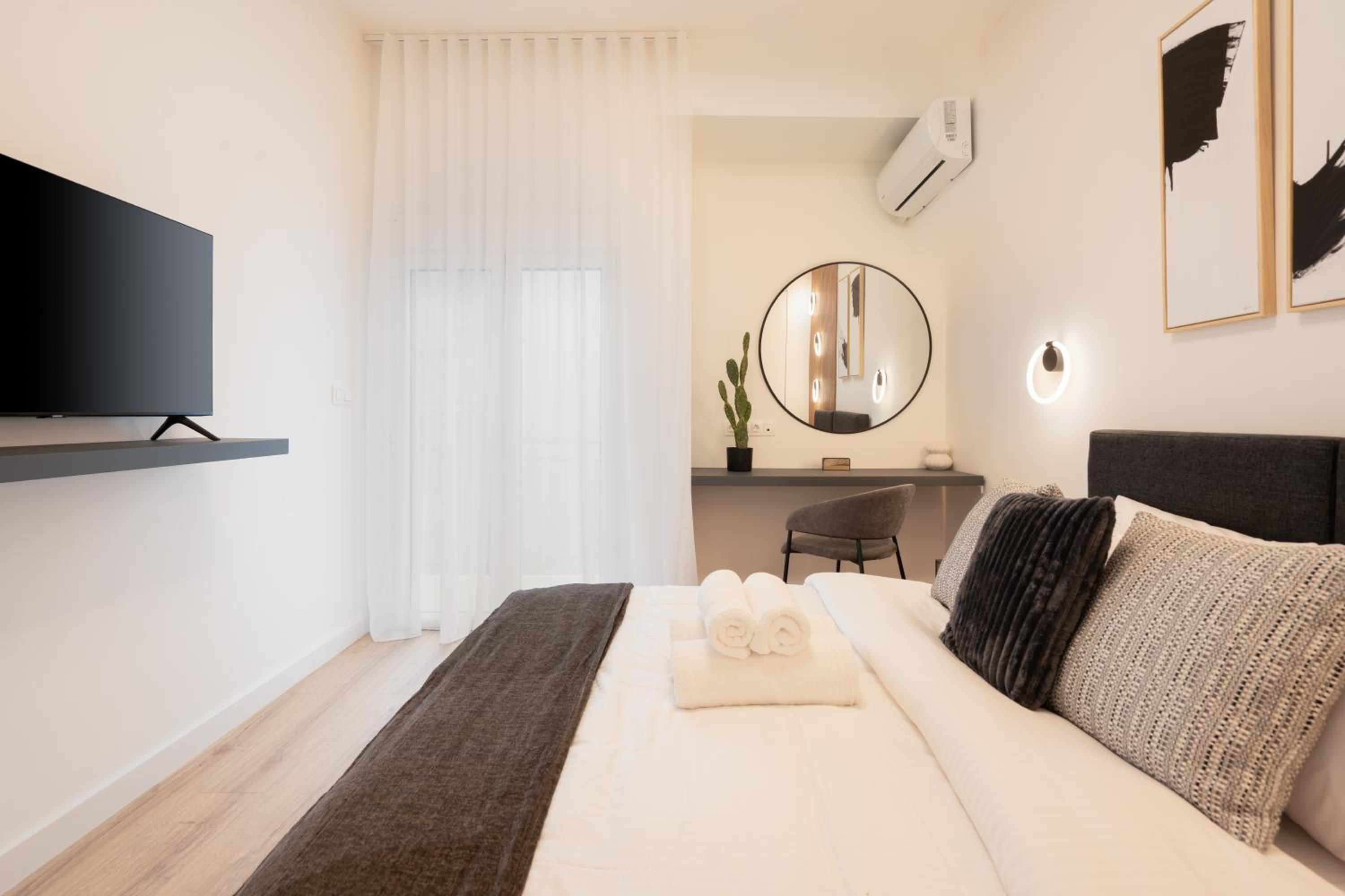 Exclusive and Deluxe Apartment in Athens City