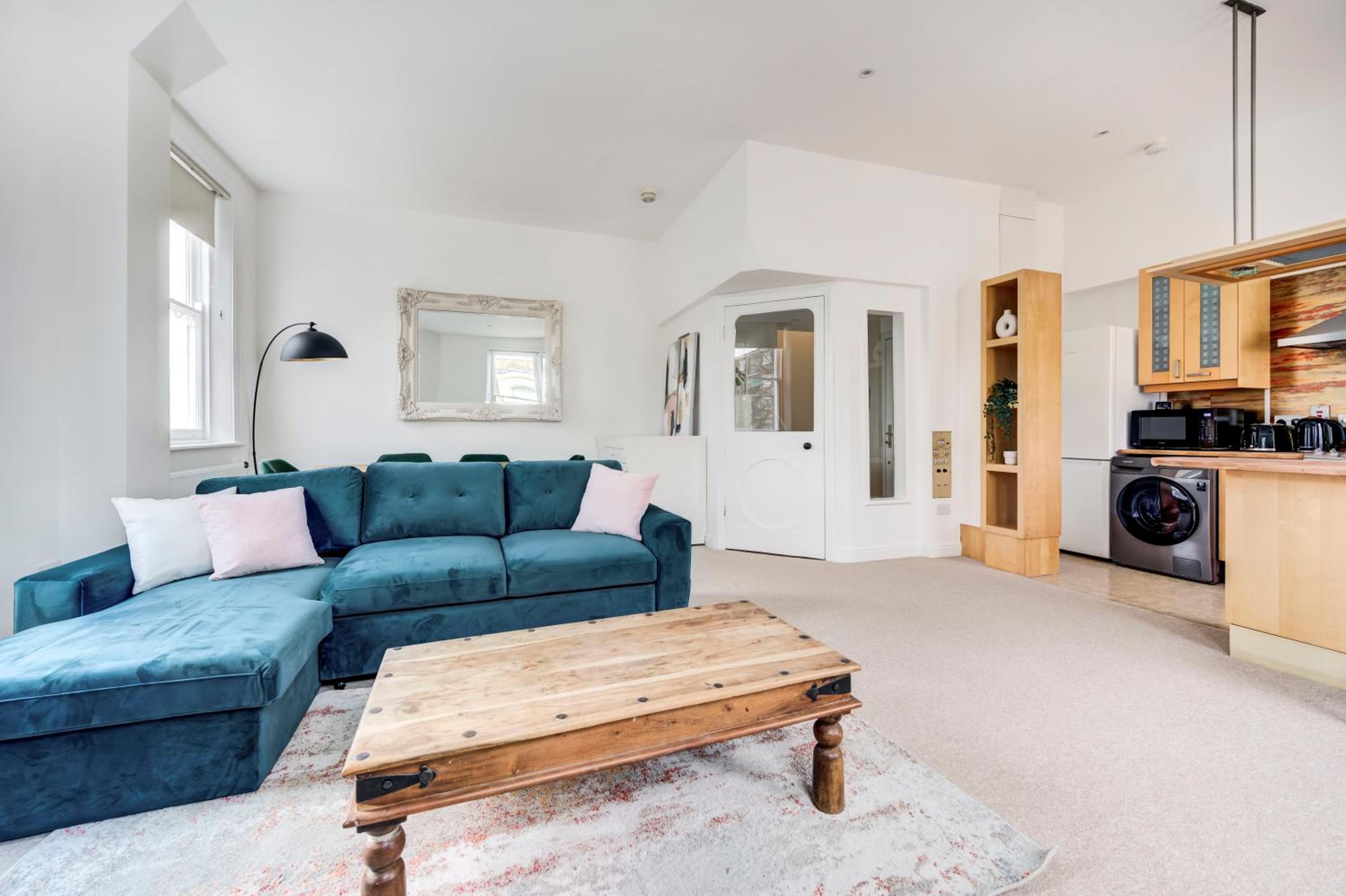 Duplex Apartment Shoreditch - the Living Elite Collection