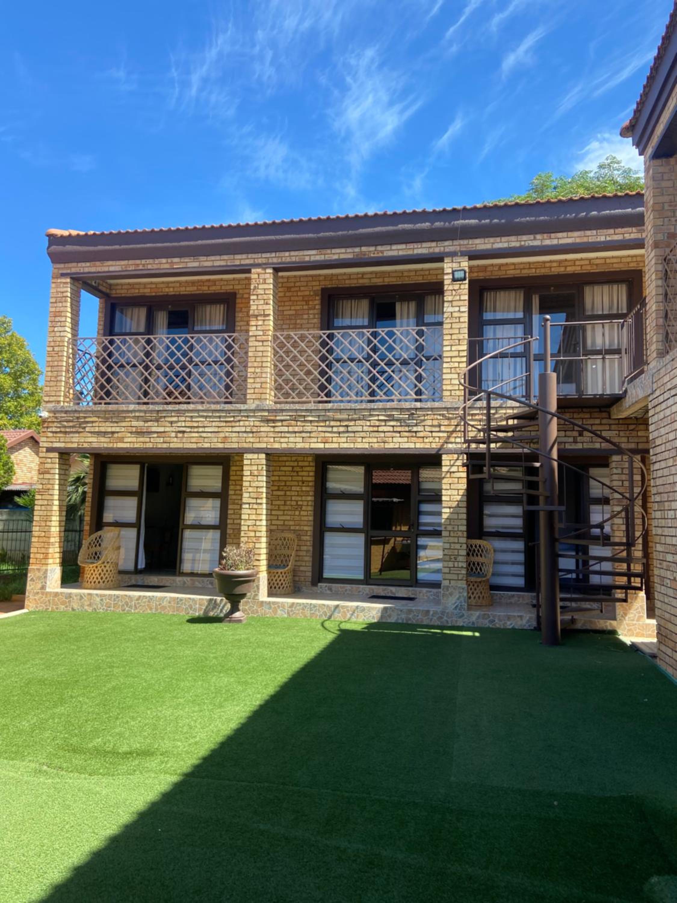 Khahliso Guest House