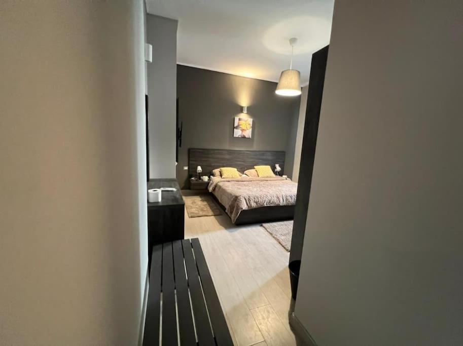Lovely 2BR Apartment with Garden and Barbecue Area