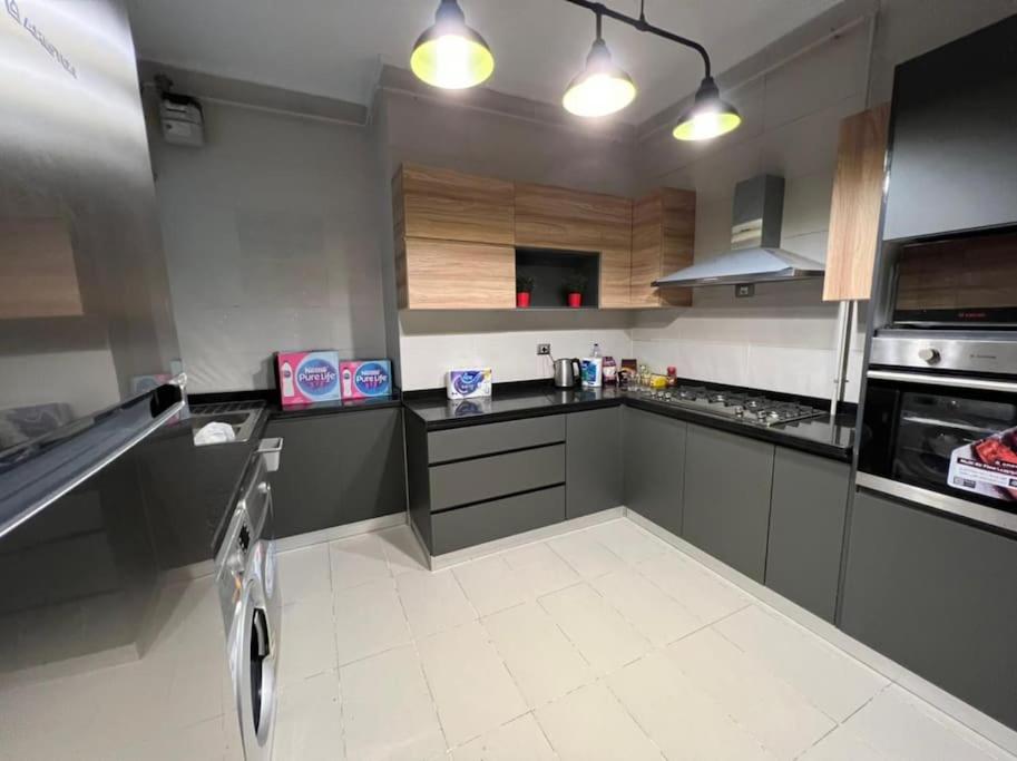 Lovely 2BR Apartment with Garden and Barbecue Area
