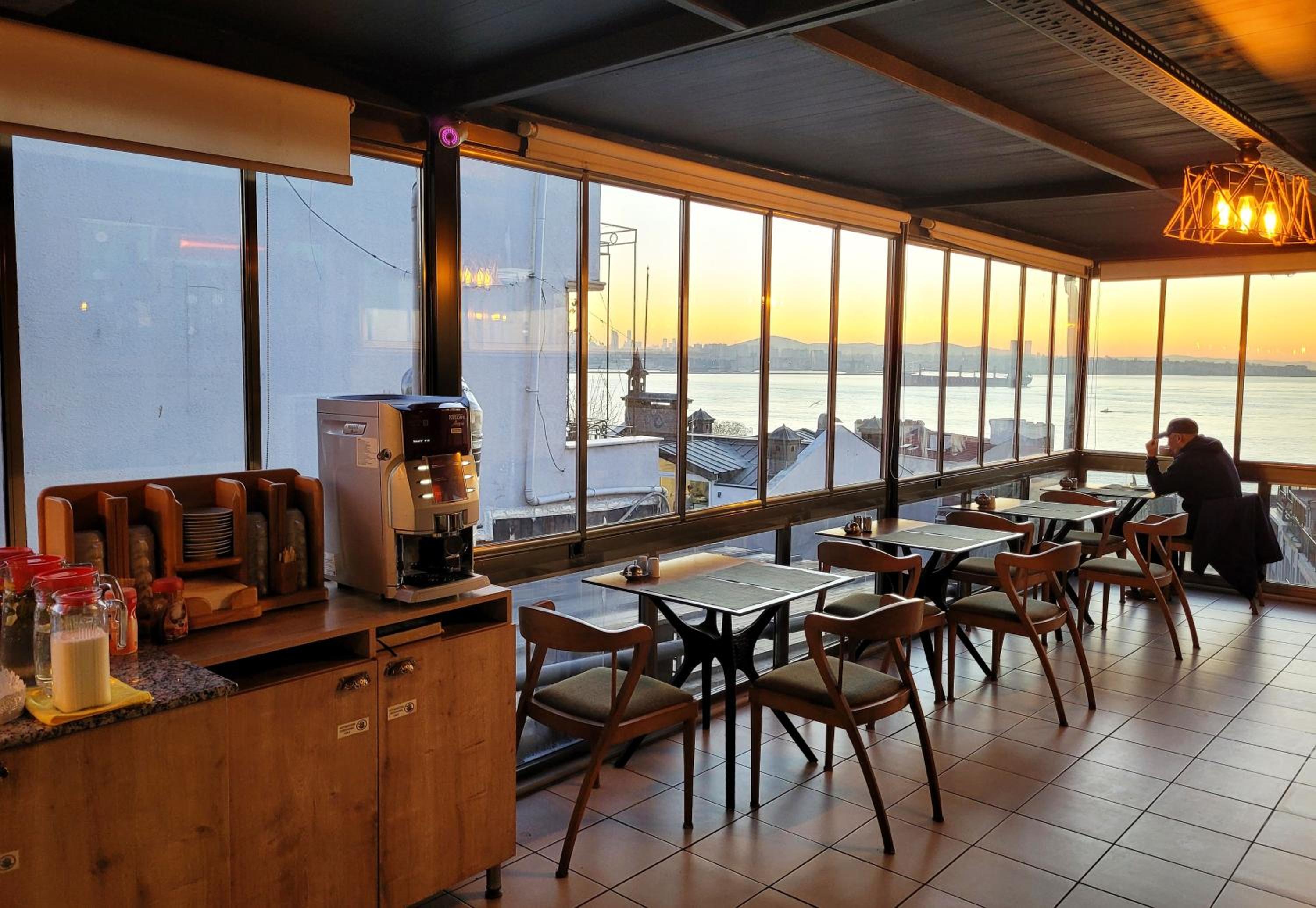 Marmara Guesthouse - Image 100