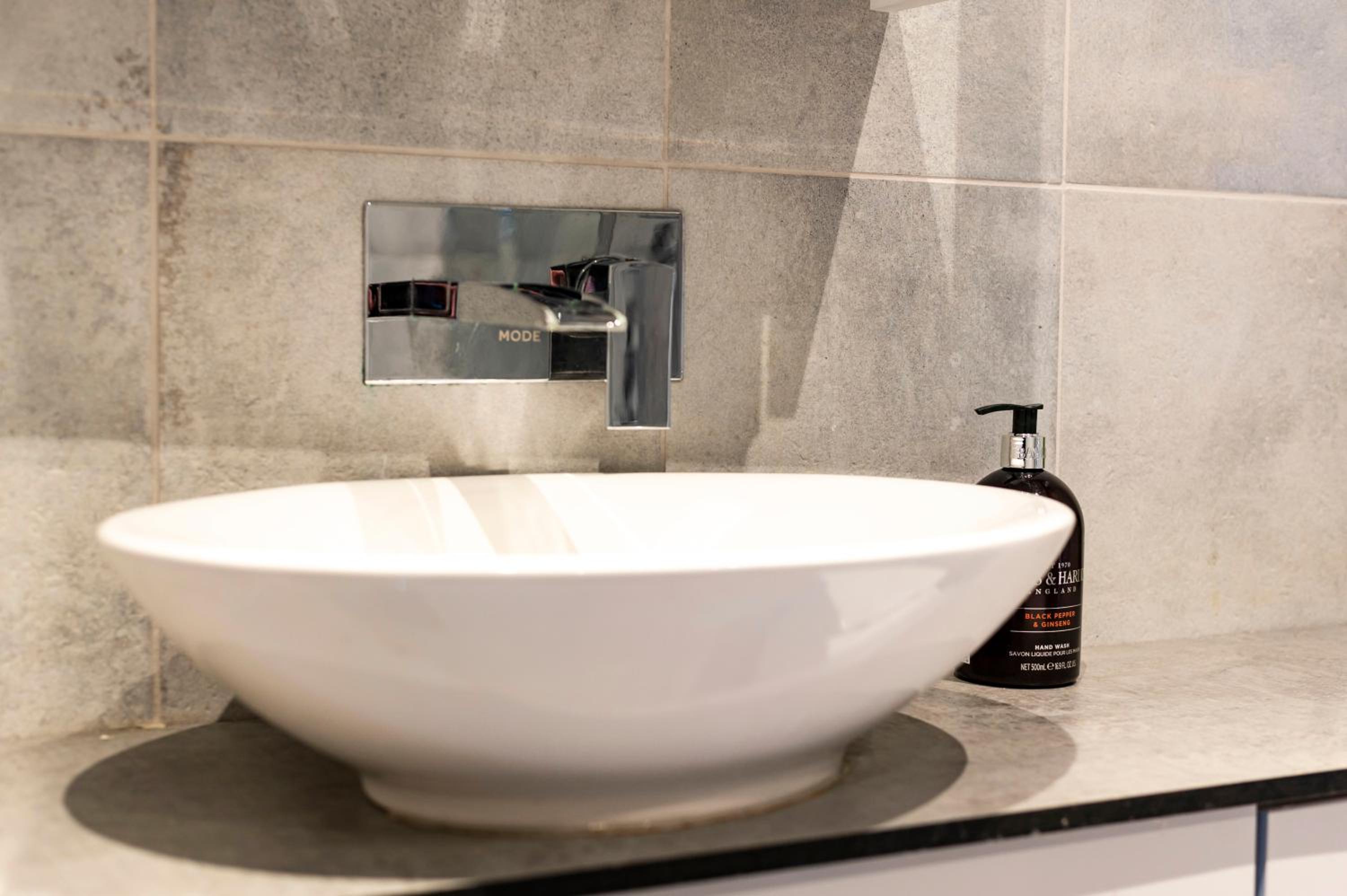 Duplex Apartment Shoreditch - the Living Elite Collection