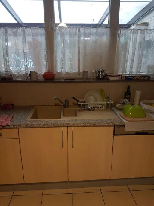 Lovely Bourg house 4 pers 2 bedr 2 bath Wifi