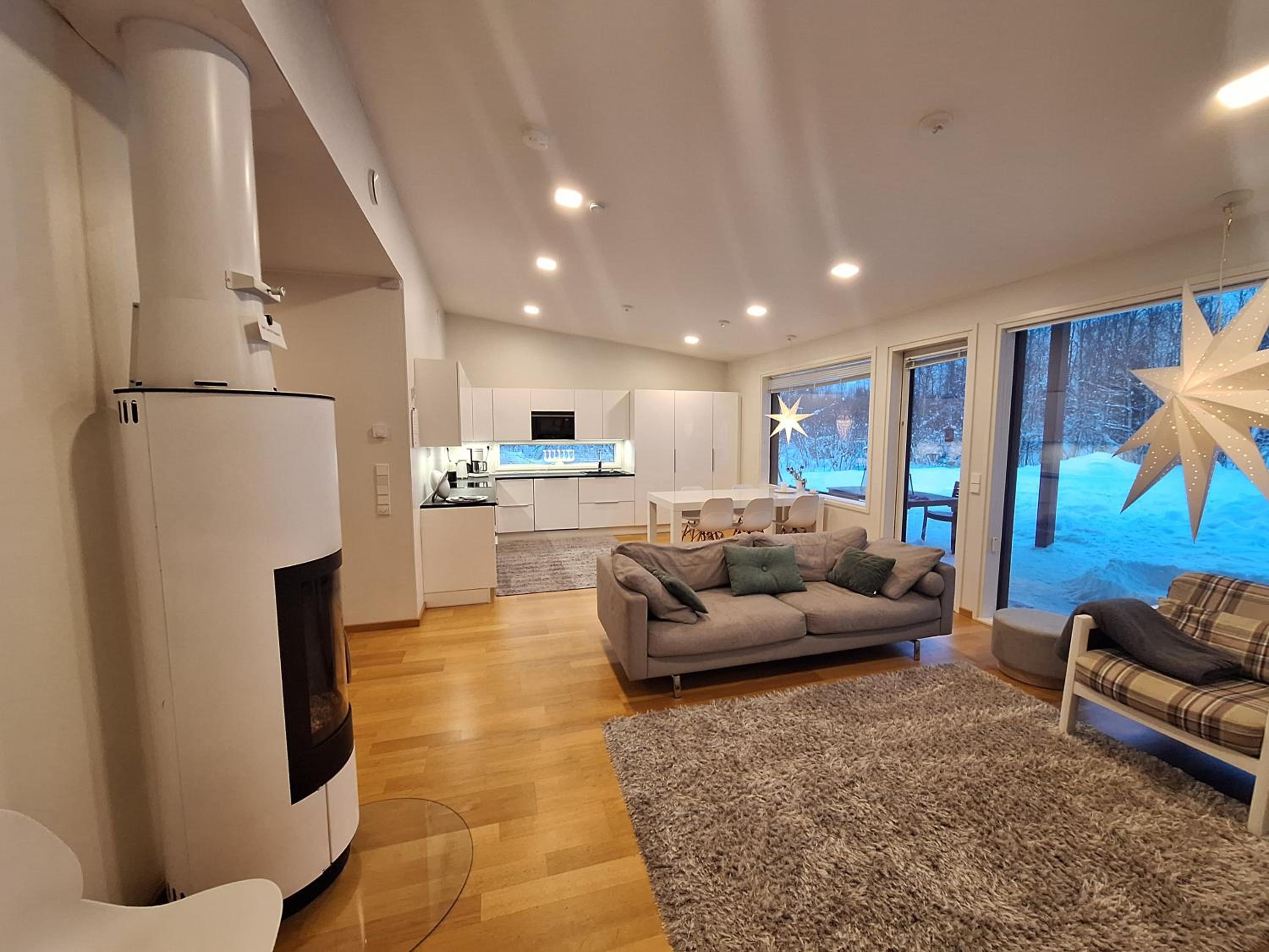 Villa Arctic Light view 5