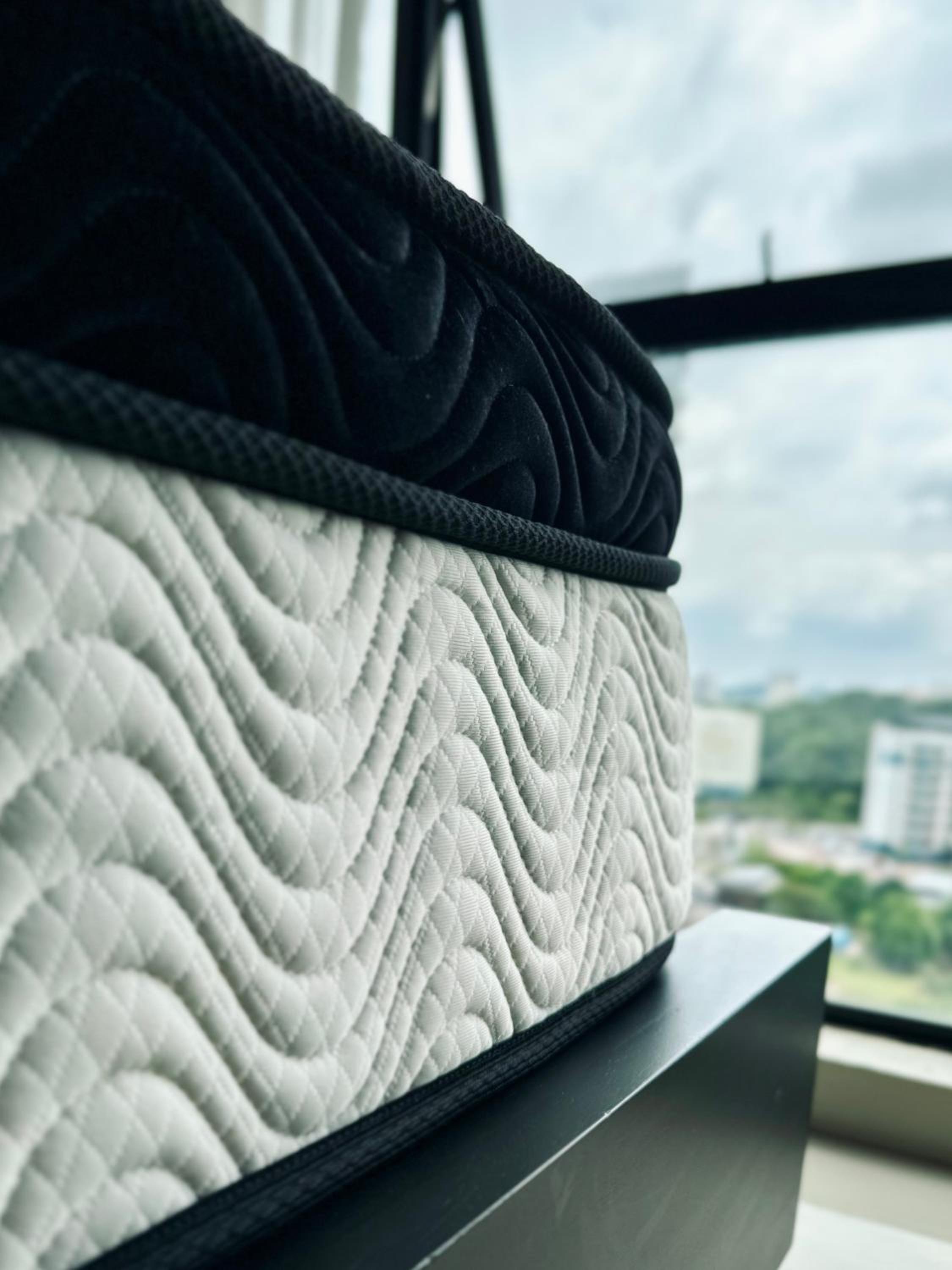 Cozy Hyve Soho Suites photo 8