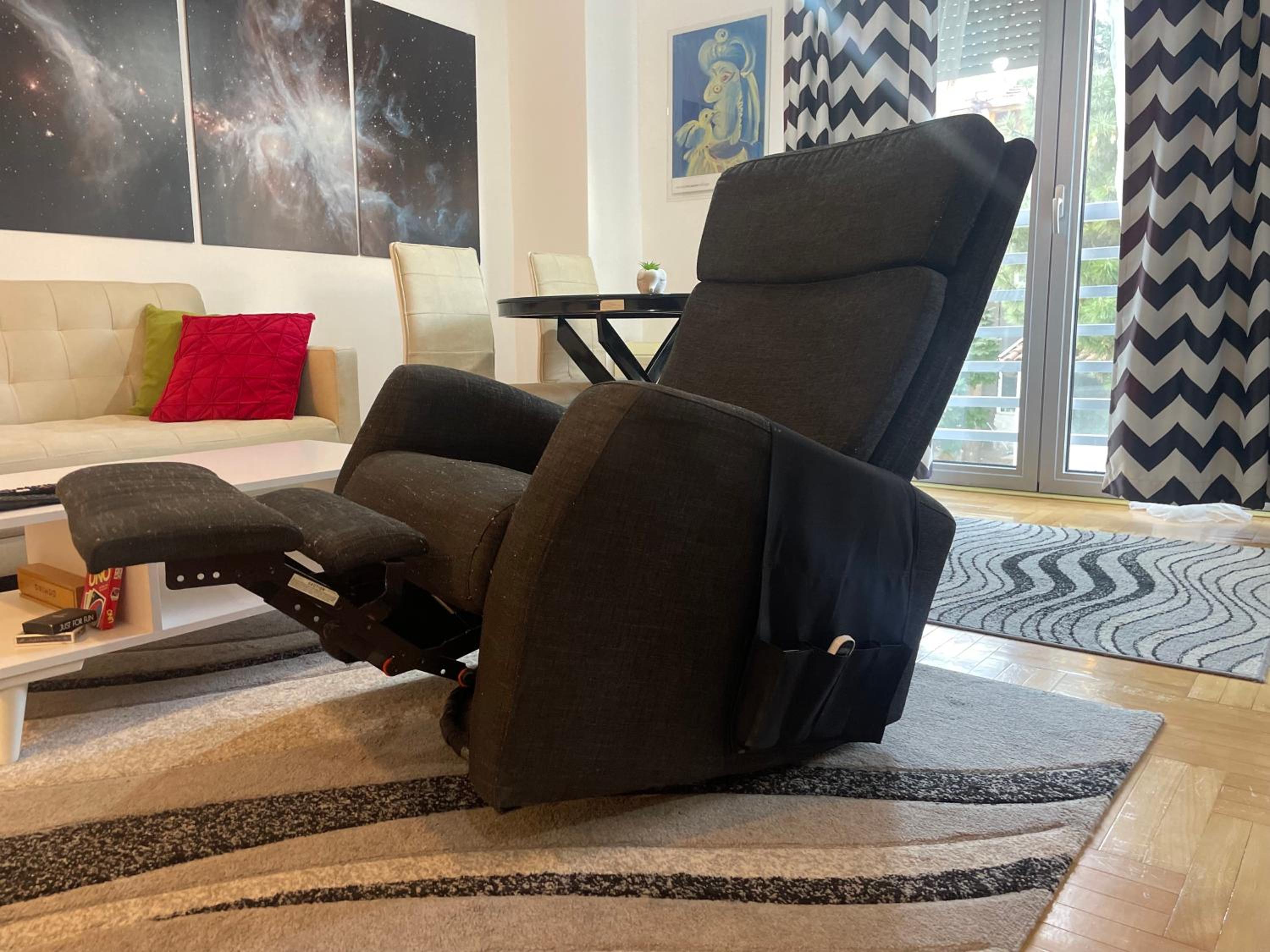 Charming Modern Condo near City Center Free Parking & Fully Equipped
