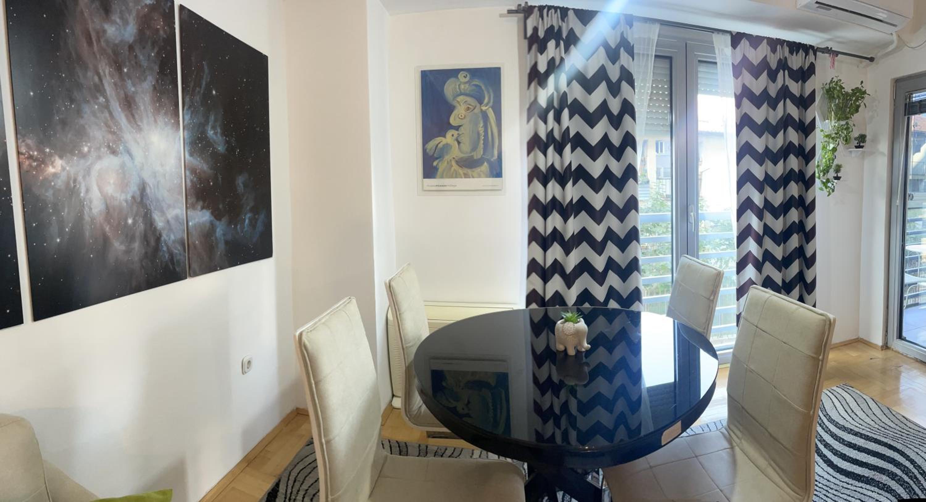Charming Modern Condo near City Center Free Parking & Fully Equipped