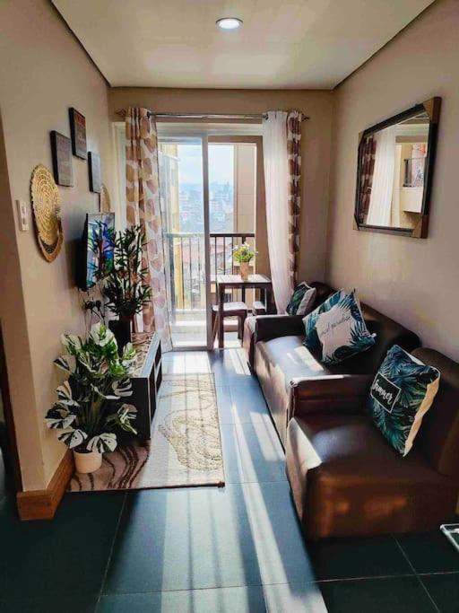 Cozy 2-Bedroom Condominium with balcony