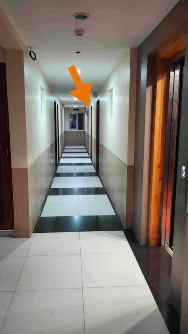 Cozy 2-Bedroom Condominium with balcony